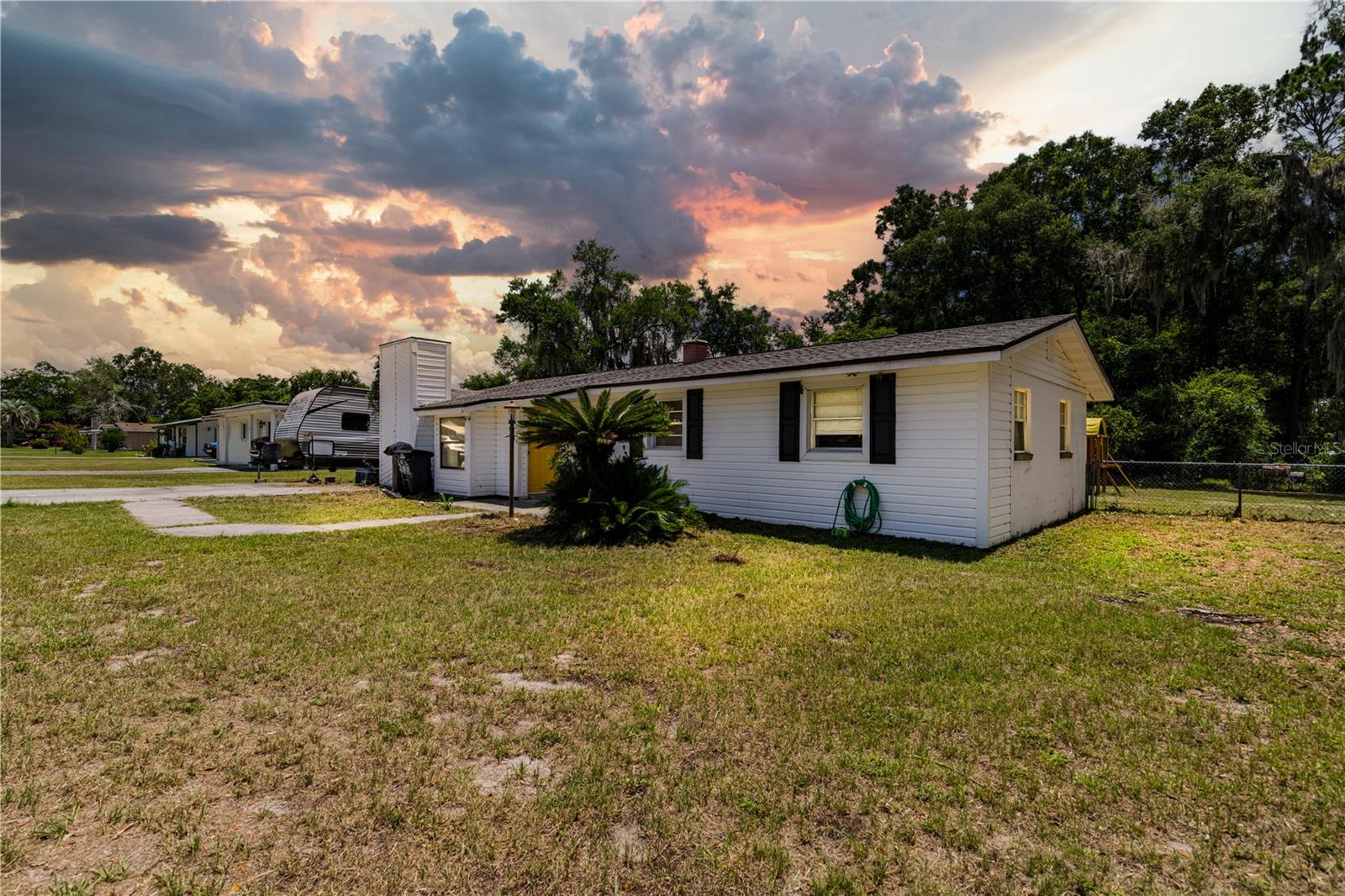 Photo of 294 SE TRIBBLE STREET LAKE CITY FL 32025