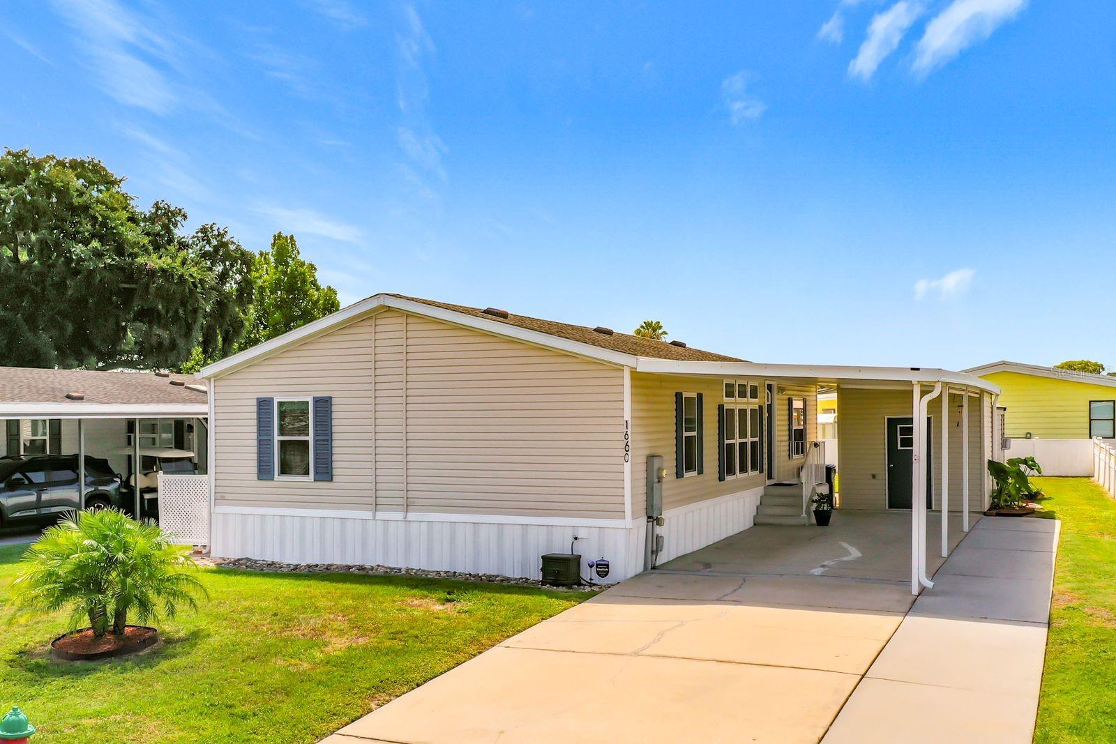 Photo of 1660 ELKHART CIRCLE TAVARES FL 32778