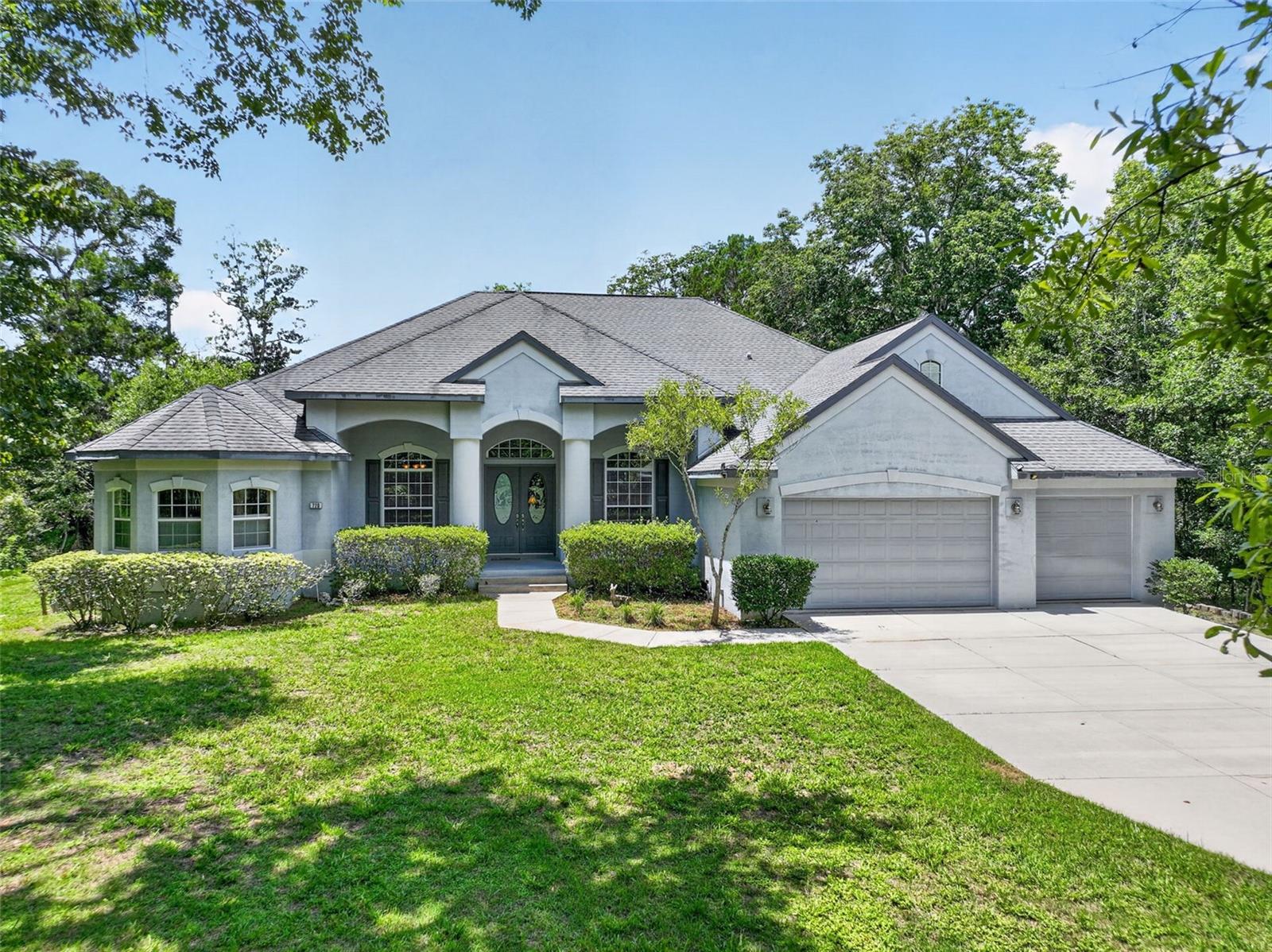 Photo of 720 NORTHWEST SNUG HARBOR ROAD CRYSTAL RIVER FL 34428
