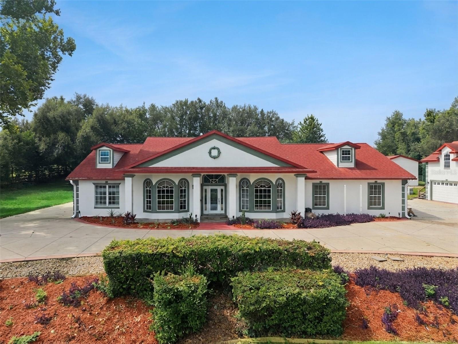 Photo of 15000 THOROUGHBRED LN MONTVERDE FL 34756