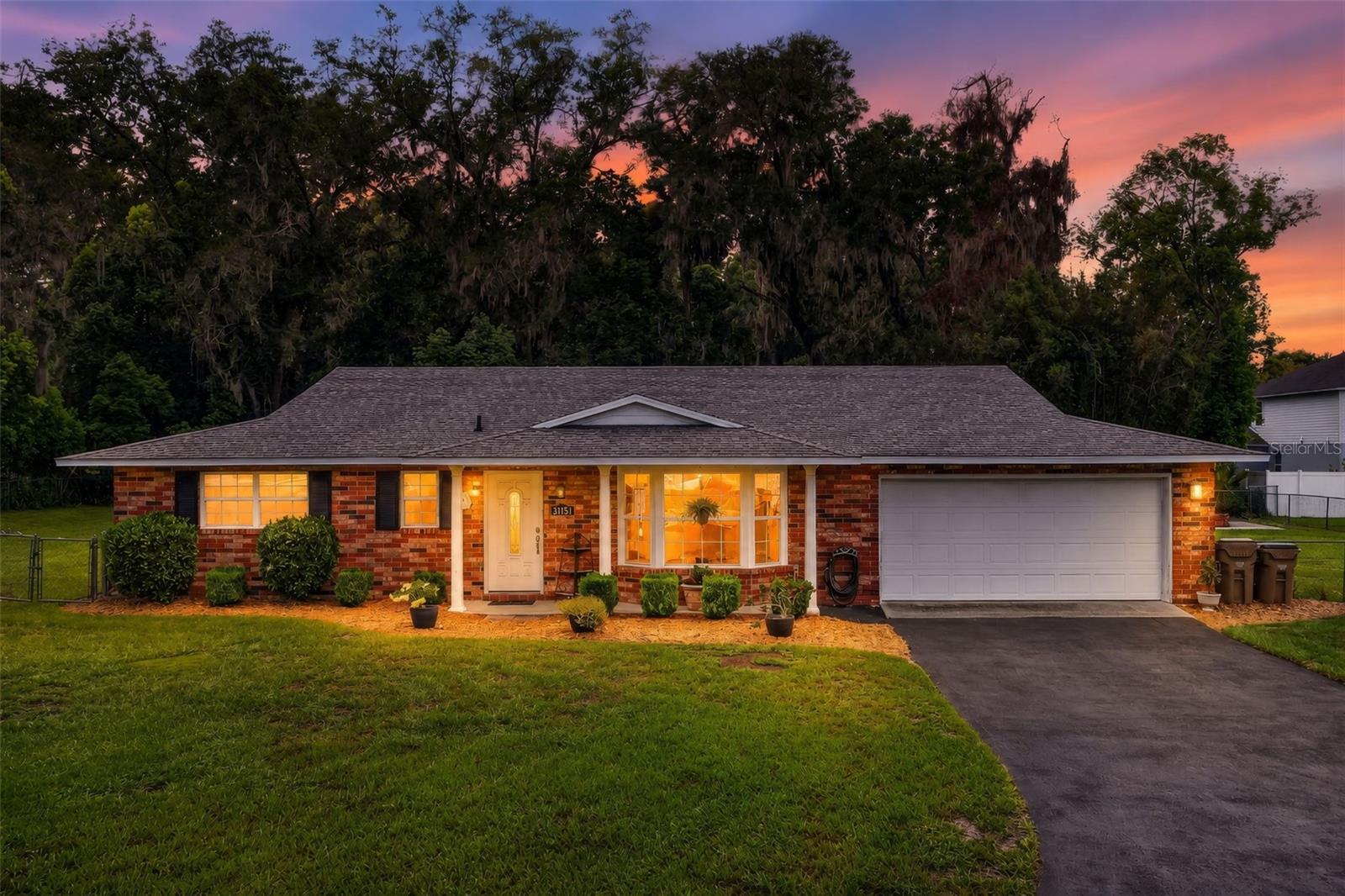 Photo of 31151 DEAL DRIVE MOUNT PLYMOUTH FL 32776
