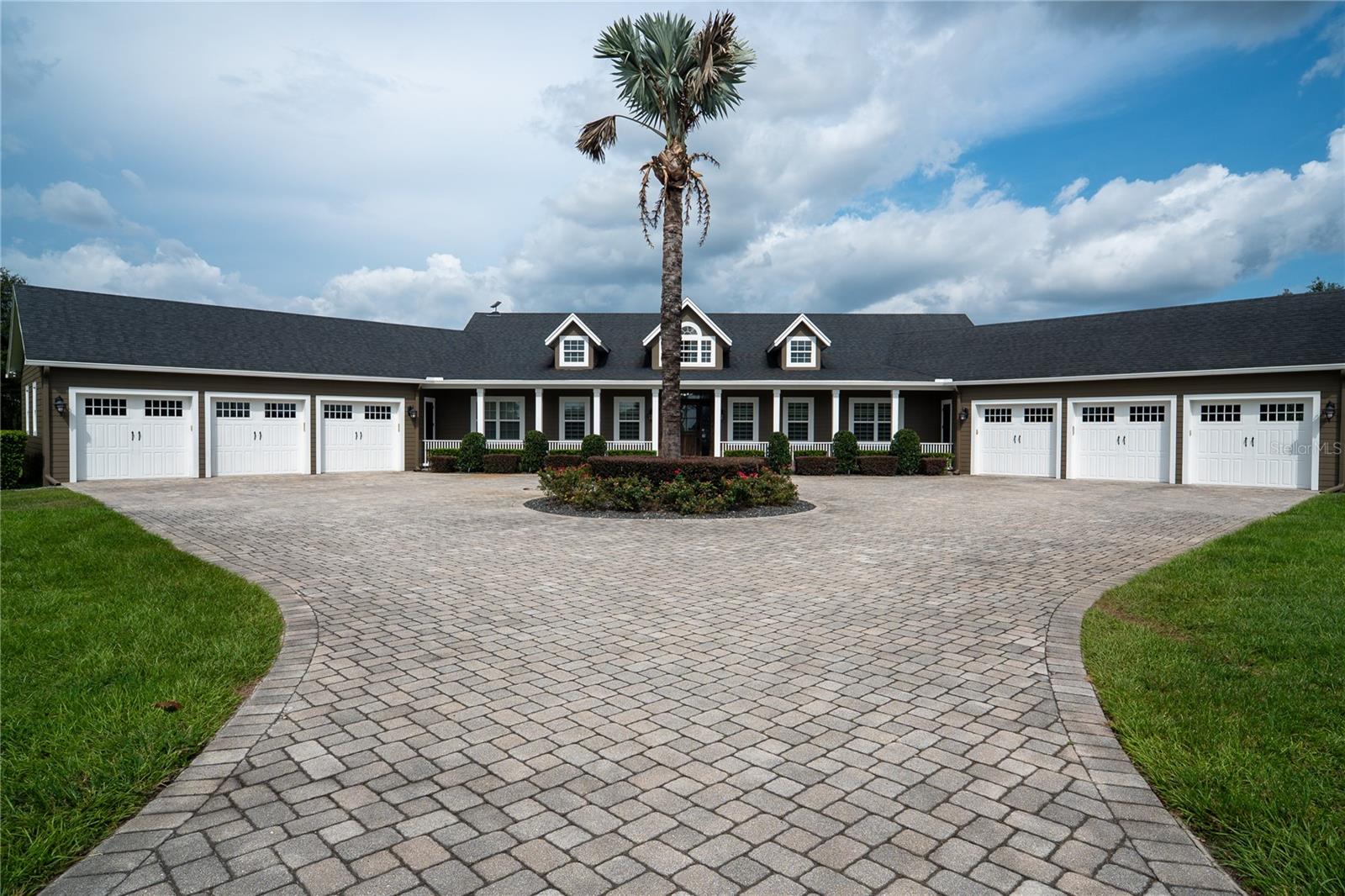 Photo of 12232 STATE ROAD 33 GROVELAND FL 34736