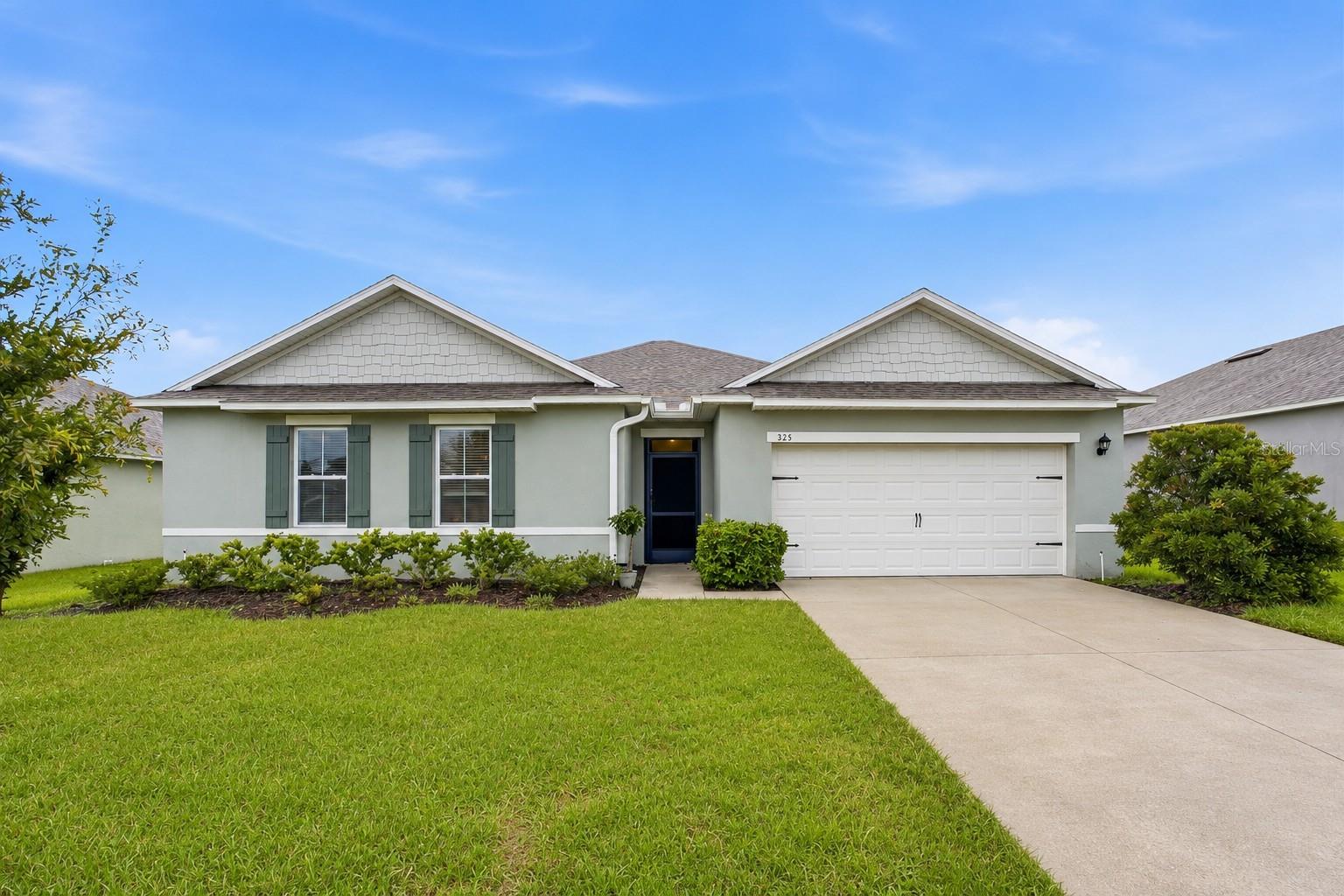 Photo of 325 AUBURN GROVE CROSSING AUBURNDALE FL 33823