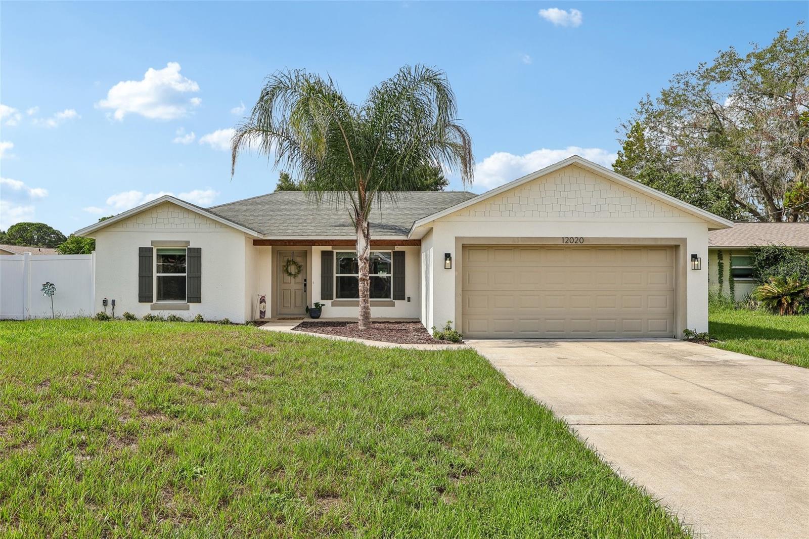 Photo of 12020 VIRGINIA DRIVE LEESBURG FL 34788