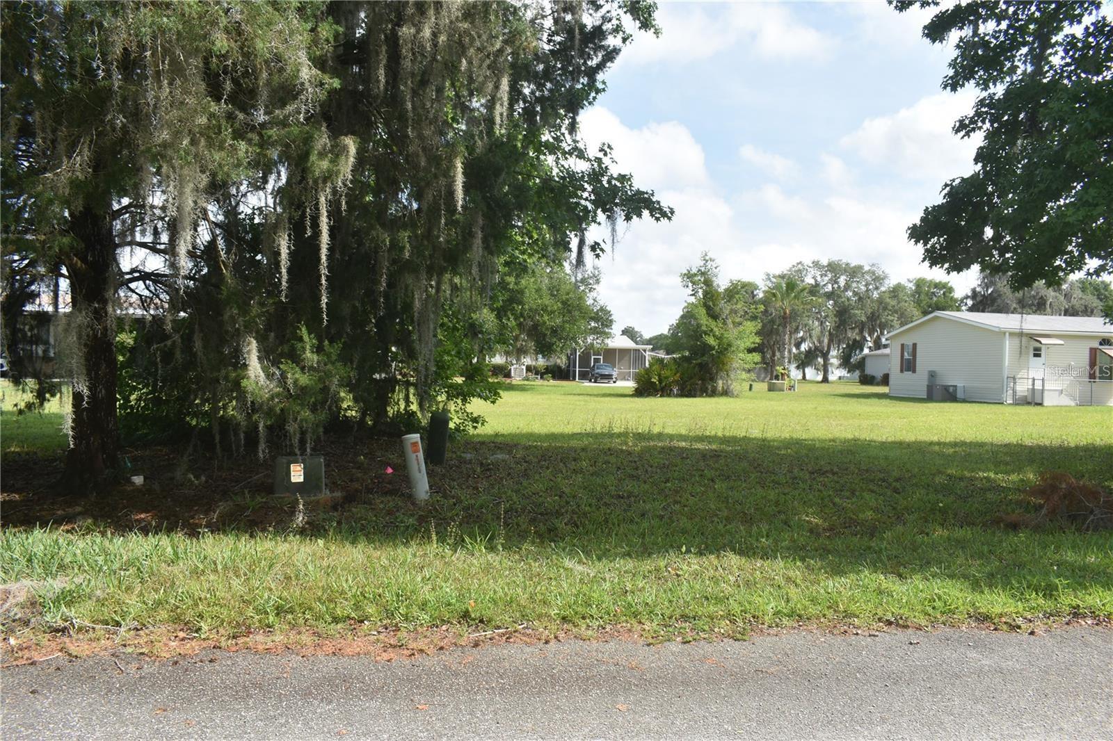 Photo of Lots 2 Blk D LEXINGTON CIRCLE WILDWOOD FL 34785