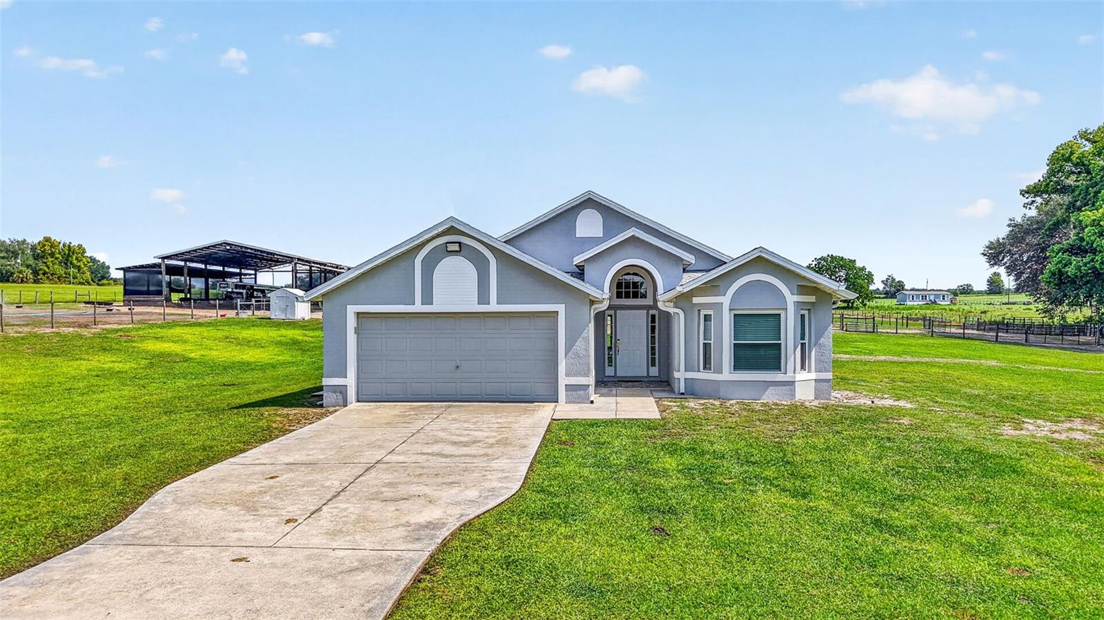 Photo of 14125 SE 175TH STREET WEIRSDALE FL 32195