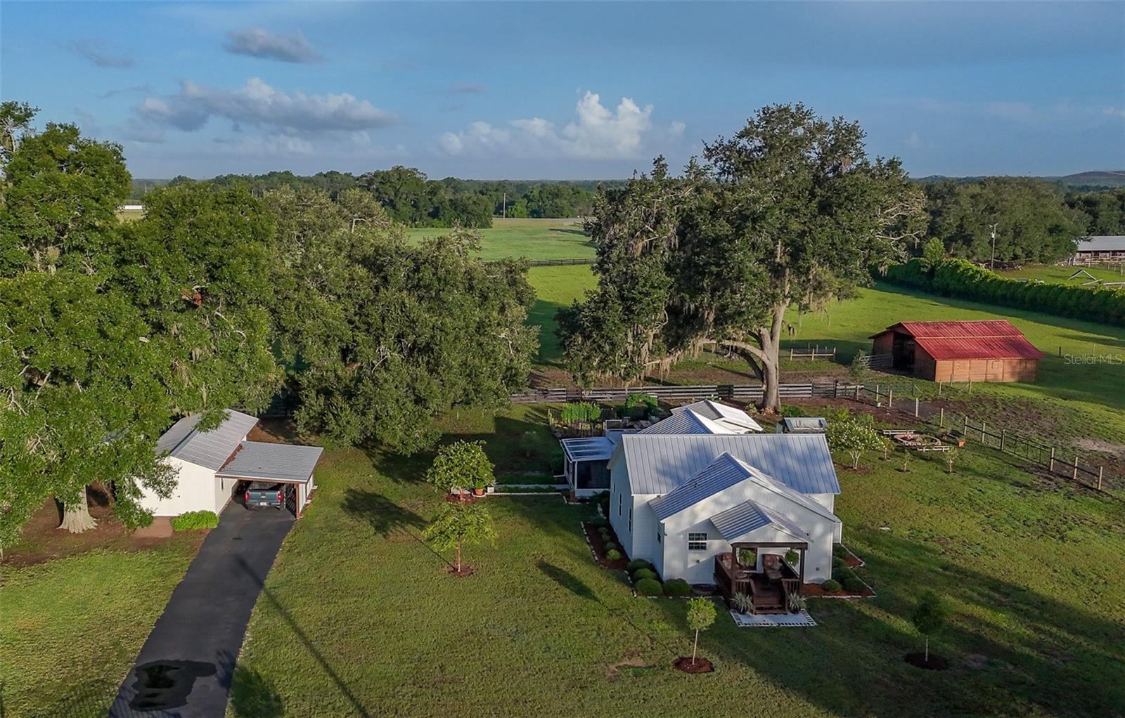 Photo of 2242 CR 543 SUMTERVILLE FL 33585