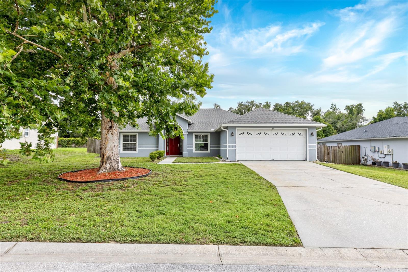Photo of 148 COUNTRY LAKES CIRCLE GROVELAND FL 34736