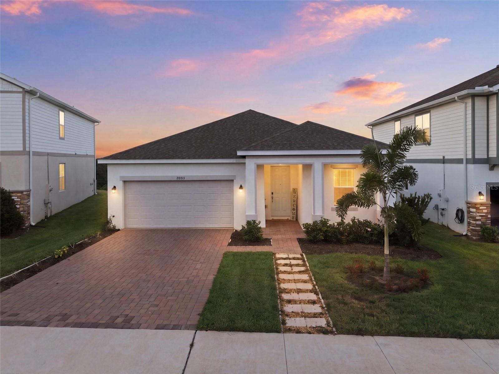 Photo of 2053 HEART LAKE DRIVE GROVELAND FL 34736