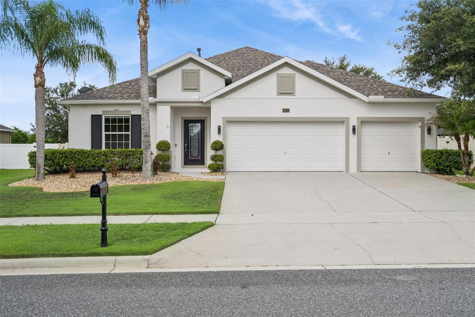 Photo of 12604 HAMMOCK POINTE CIRCLE CLERMONT FL 34711