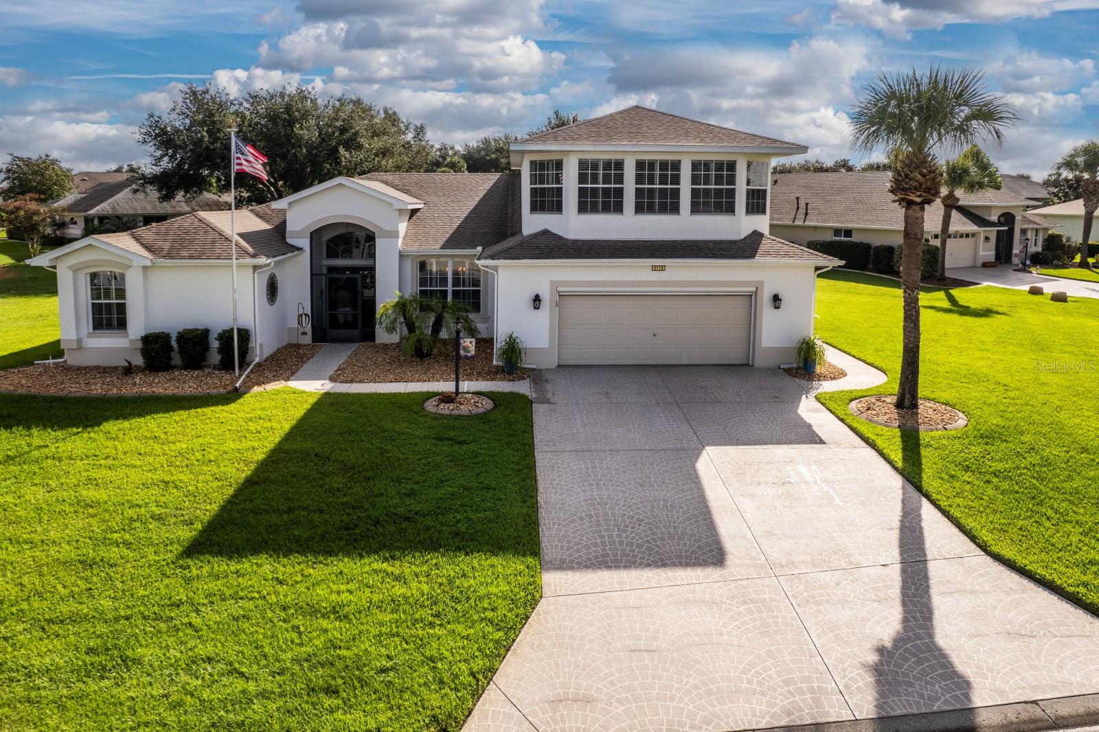Photo of 5110 RIVER EDGE LANE LEESBURG FL 34748