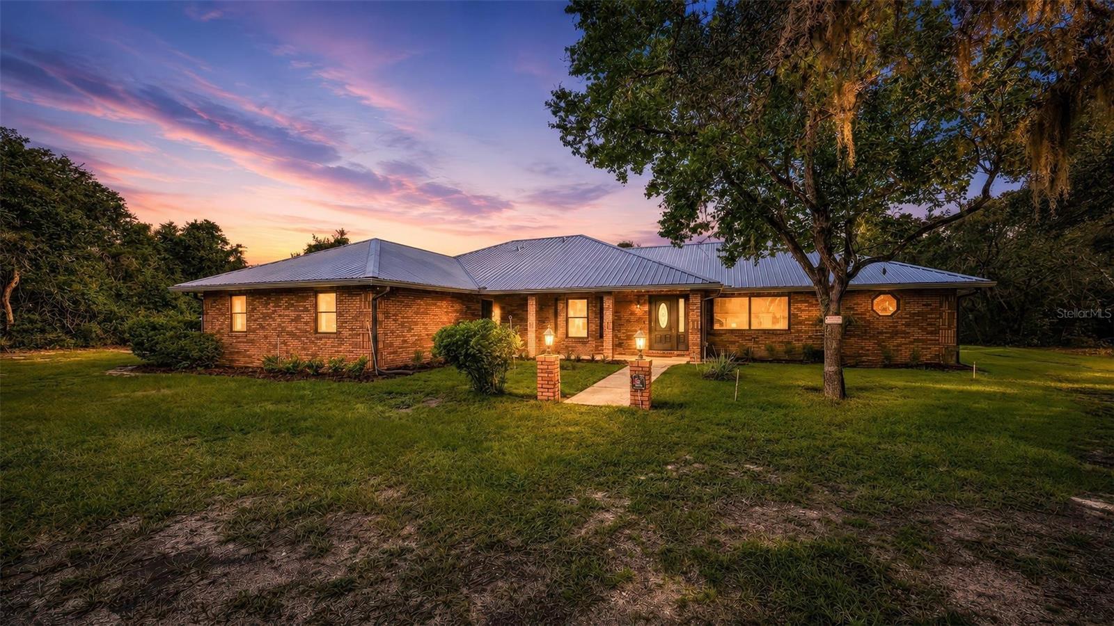 Photo of 445 POLITE DRIVE DELTONA FL 32725