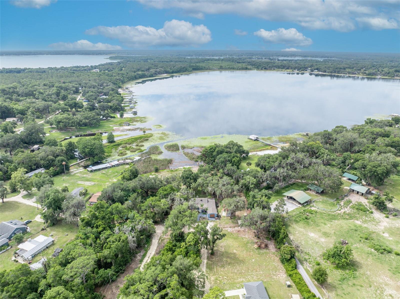 Photo of SE 105TH TERRACE OCKLAWAHA FL 32179