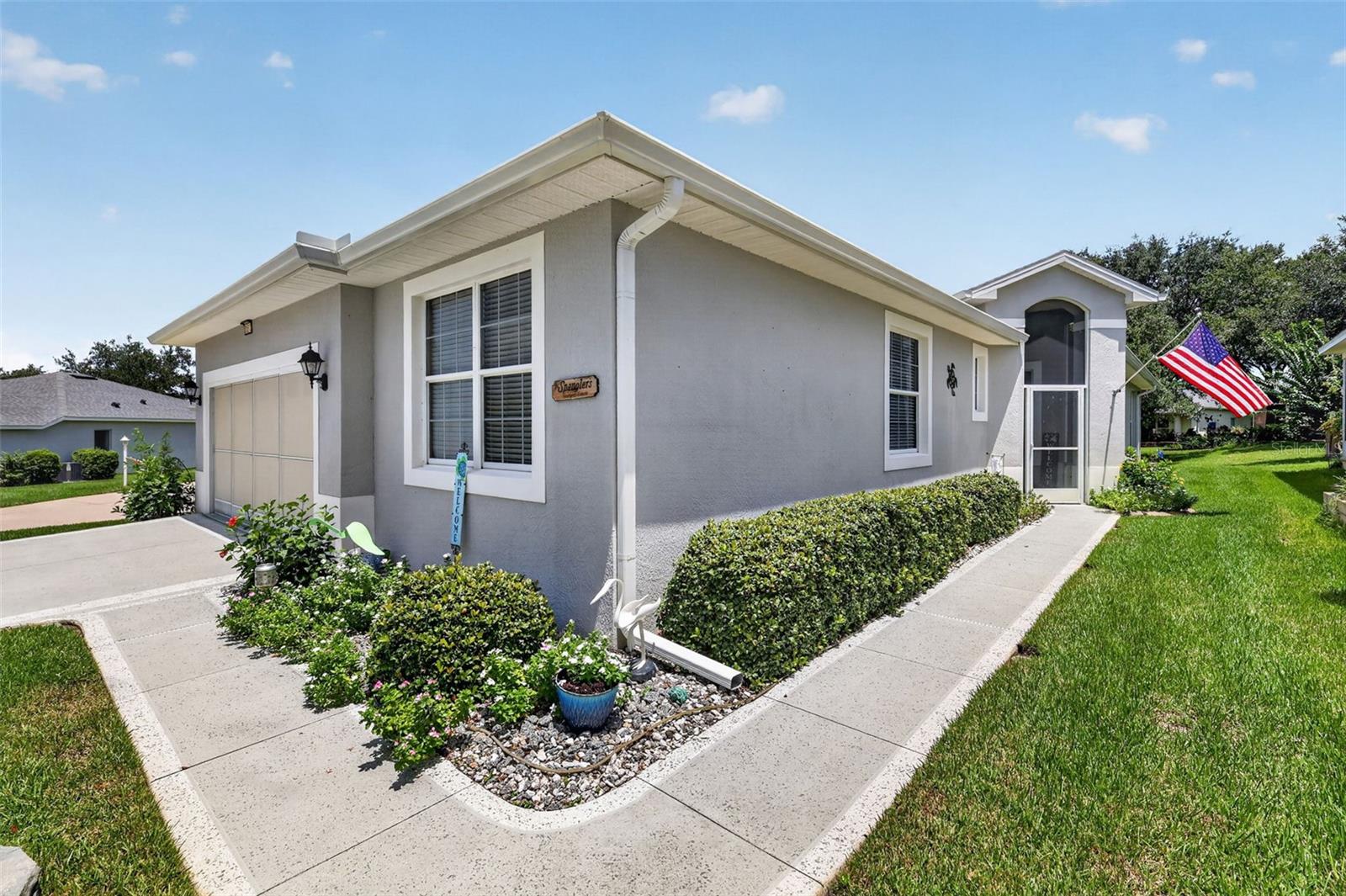 Photo of 20512 QUEEN ALEXANDRA DRIVE LEESBURG FL 34748