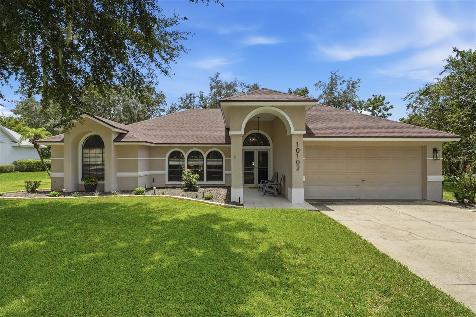Photo of 10102 SILVER BLUFF DRIVE LEESBURG FL 34788