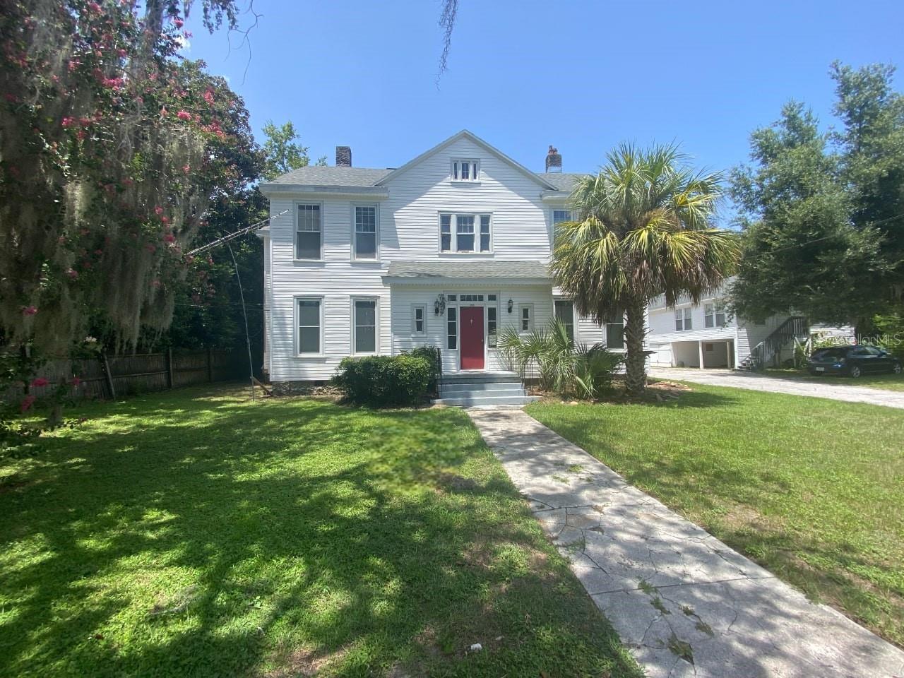 Photo of 1120 WEBSTER STREET #4 LEESBURG FL 34748