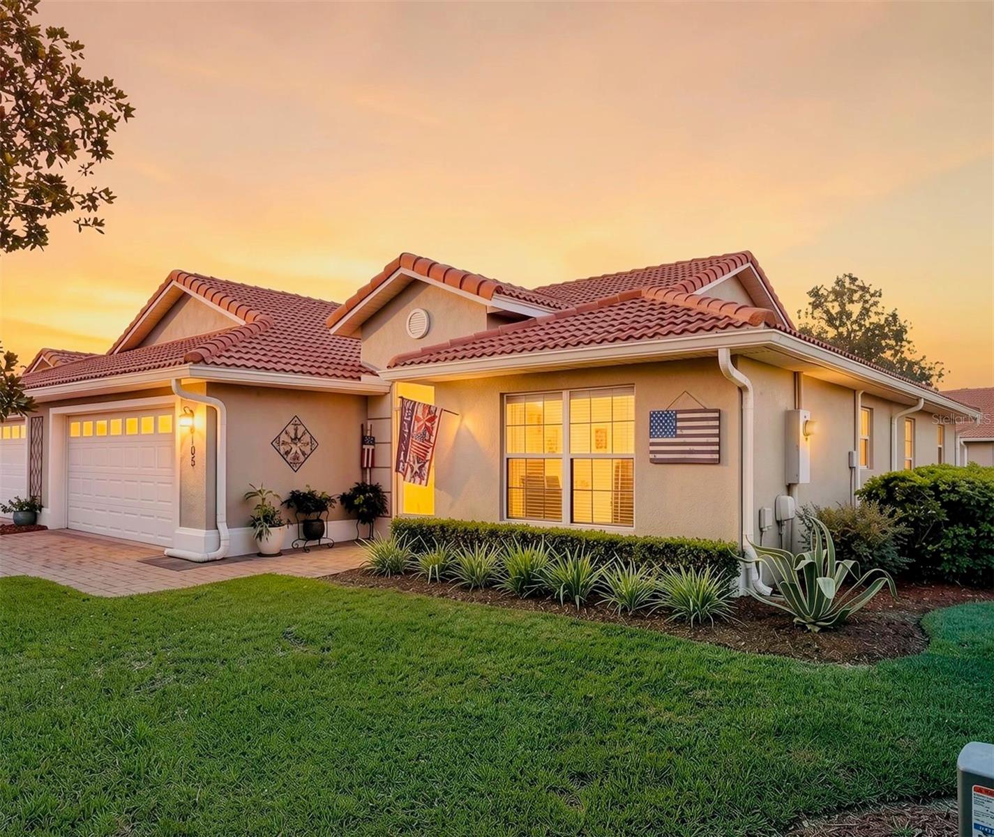 Photo of 5105 HARBOUR DRIVE OXFORD FL 34484