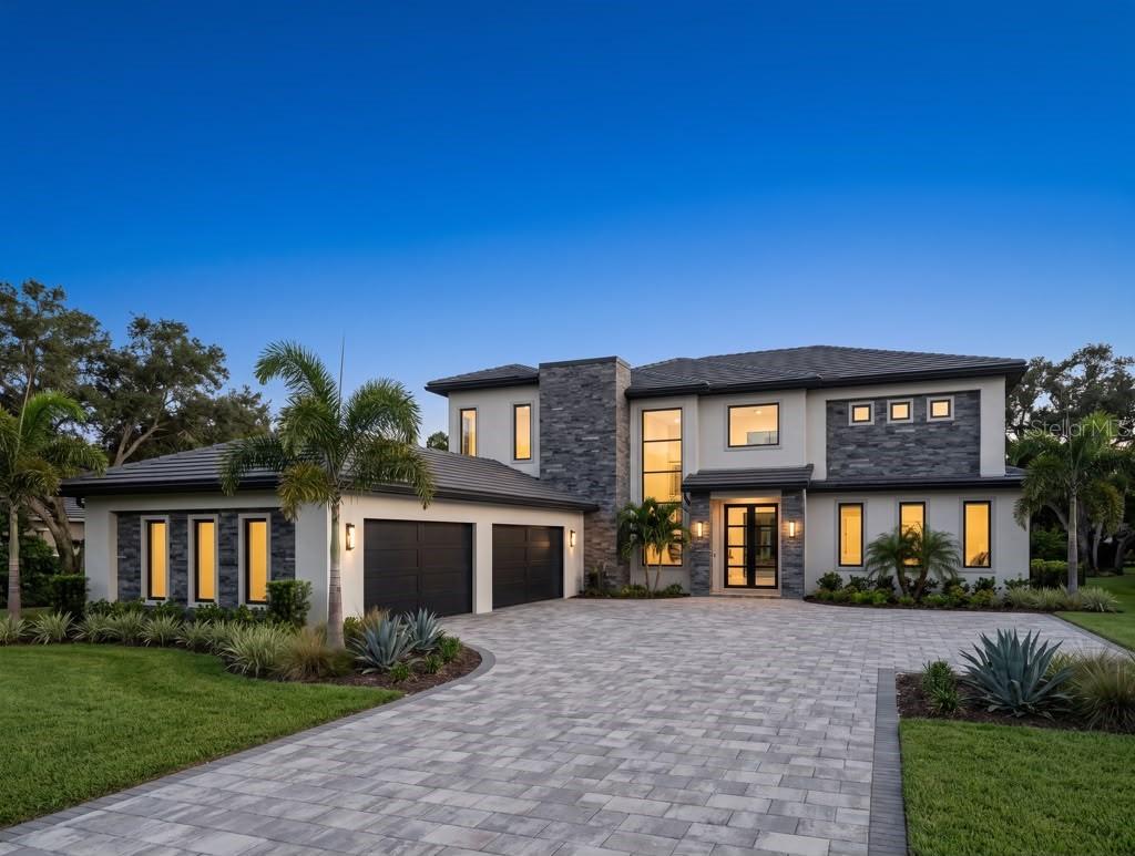 Photo of 16748 ARTIMINO LOOP MONTVERDE FL 34756