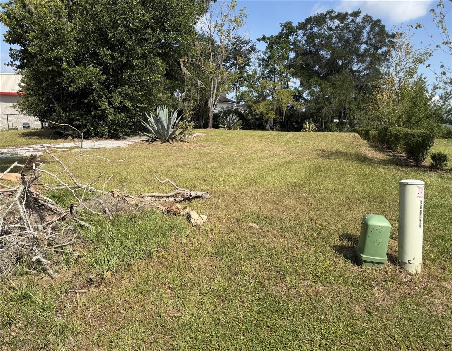 Photo of 121 W LEMON STREET LADY LAKE FL 32159