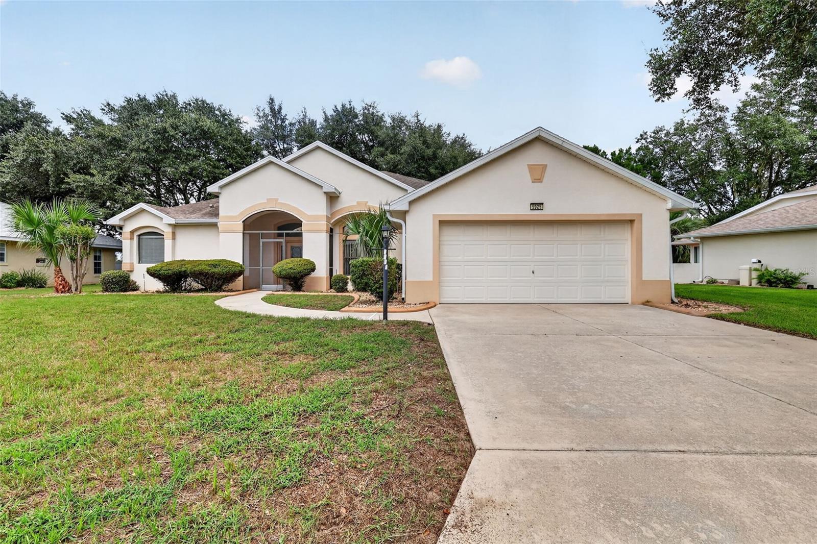 Photo of 5925 BAG PIPE PLACE LEESBURG FL 34748