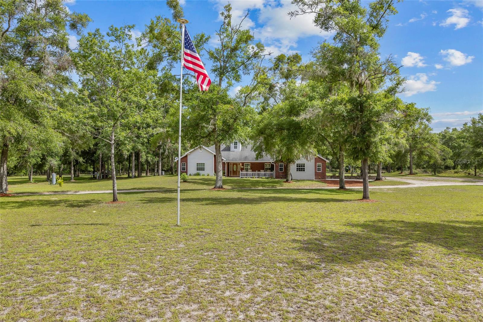 Photo of 1827 SW SHILOH STREET FORT WHITE FL 32038
