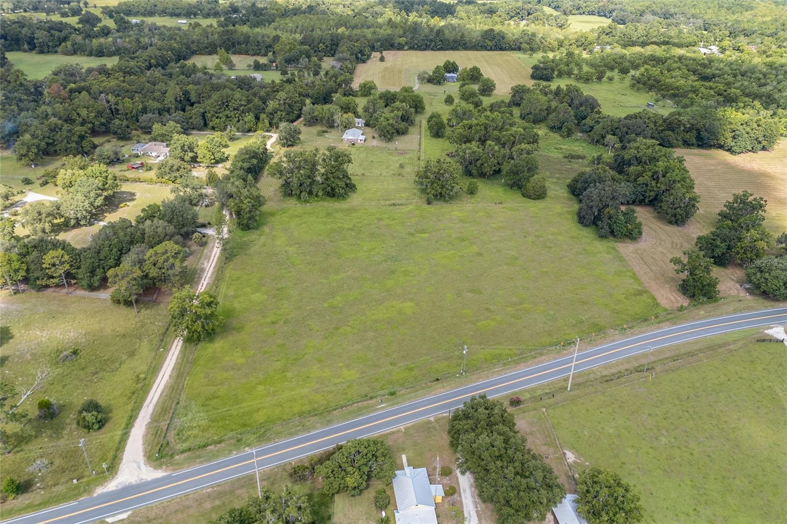 Photo of 116 PERRY ROAD HAWTHORNE FL 32640