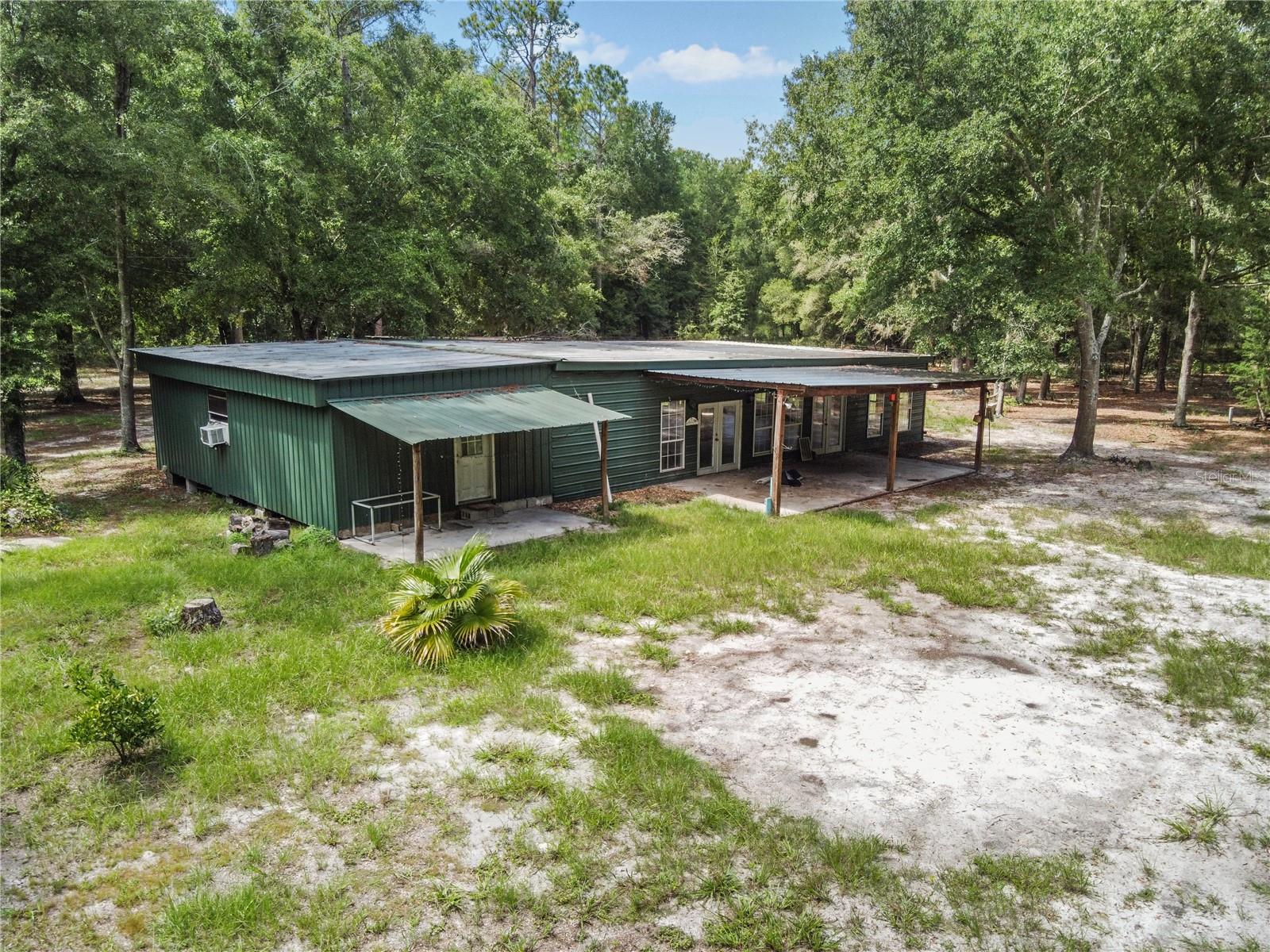 Photo of 3749 SW 22ND PLACE BELL FL 32619