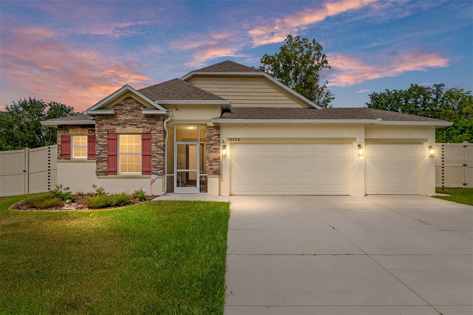 Photo of 15298 NW 121ST PLACE ALACHUA FL 32615