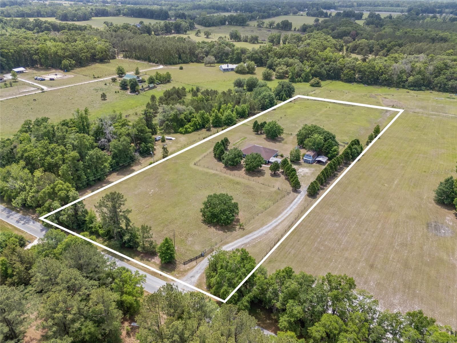 Photo of 29104 N COUNTY ROAD 1491 ALACHUA FL 32615