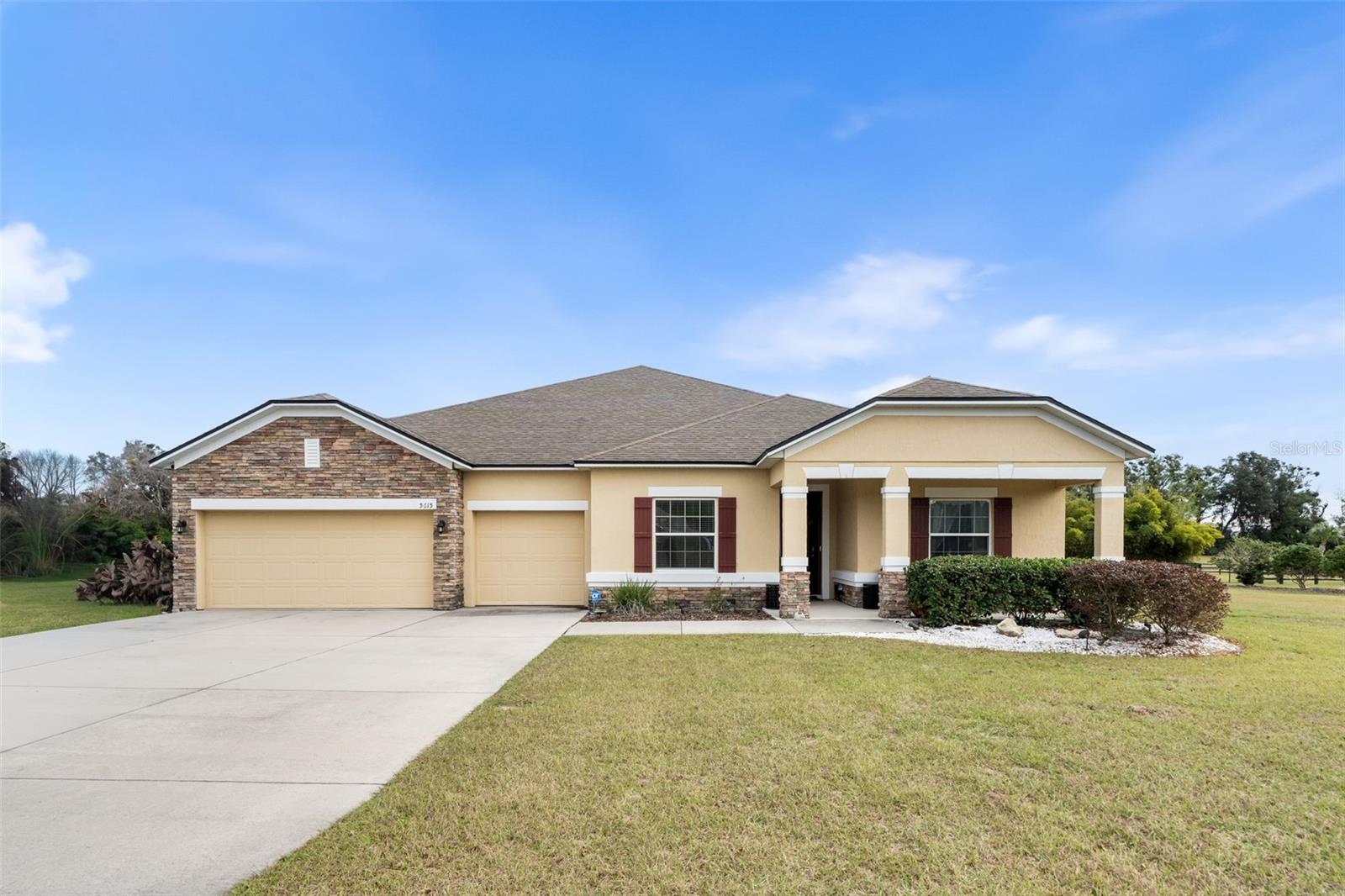 Photo of 5615 SW 215TH TERRACE NEWBERRY FL 32669
