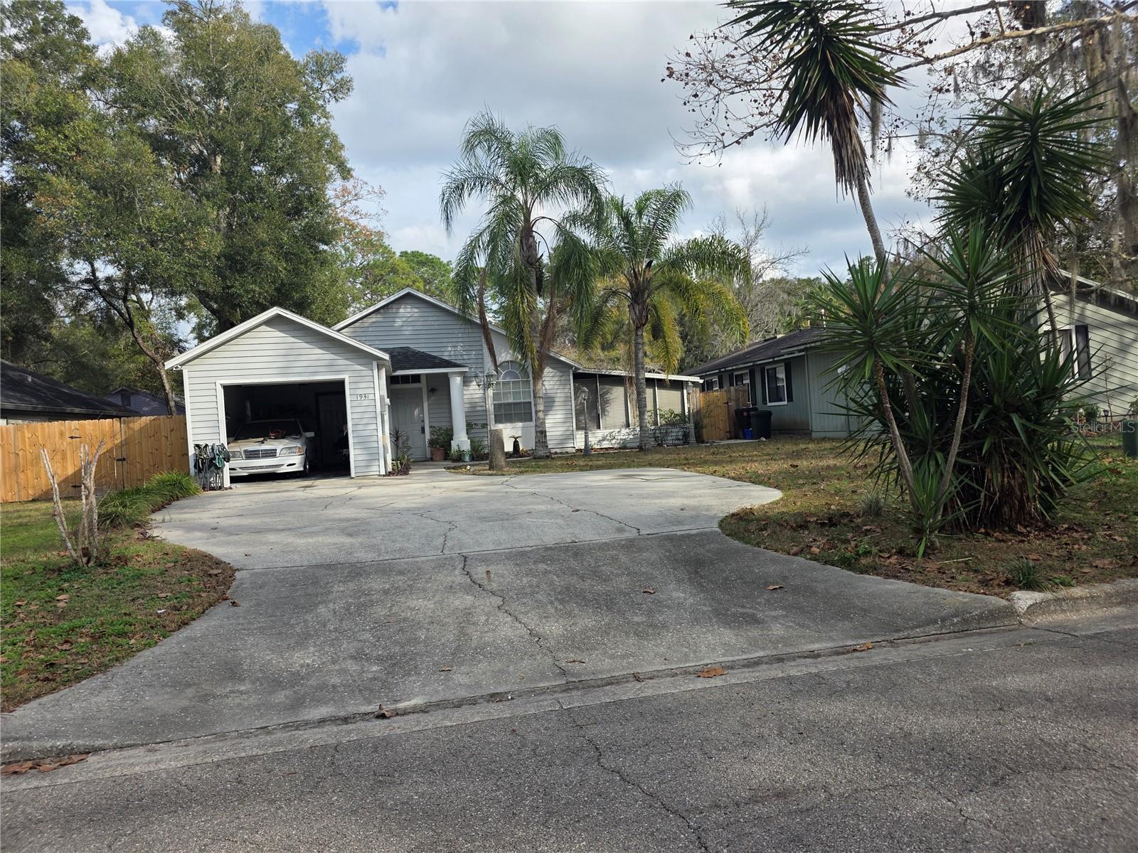 Photo of 1931 SW 73RD STREET GAINESVILLE FL 32607