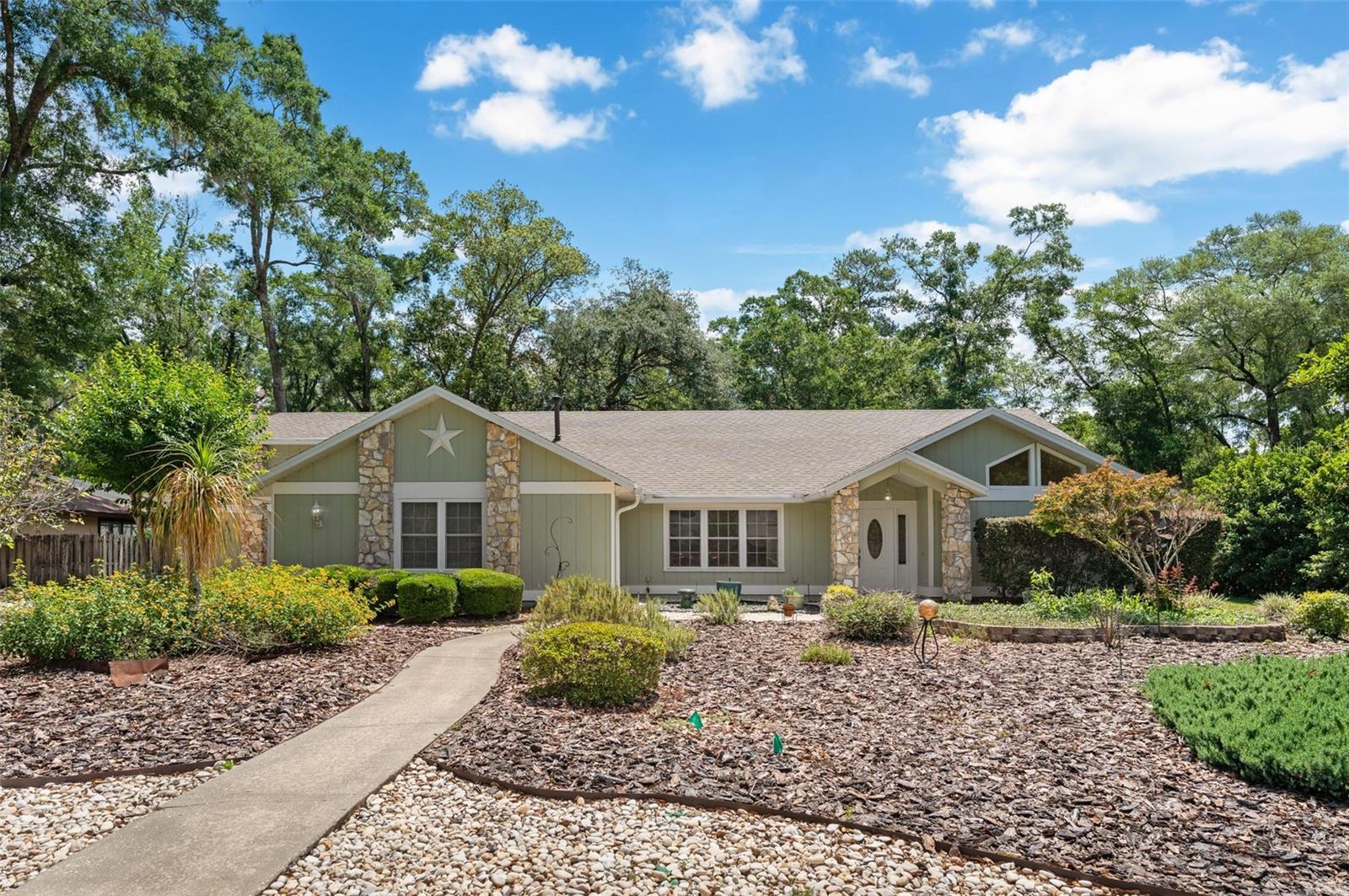 Photo of 2921 NW 24TH TERRACE GAINESVILLE FL 32605