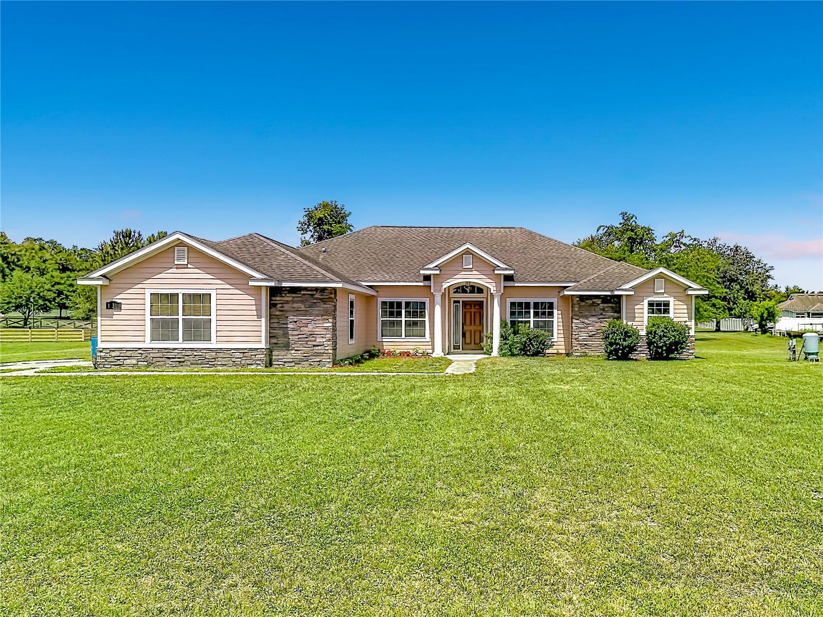 Photo of 10368 SW 98TH TERRACE GAINESVILLE FL 32608