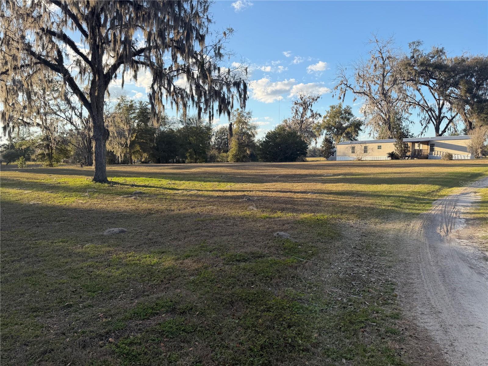 Photo of 20638 SW 38TH AVENUE NEWBERRY FL 32669