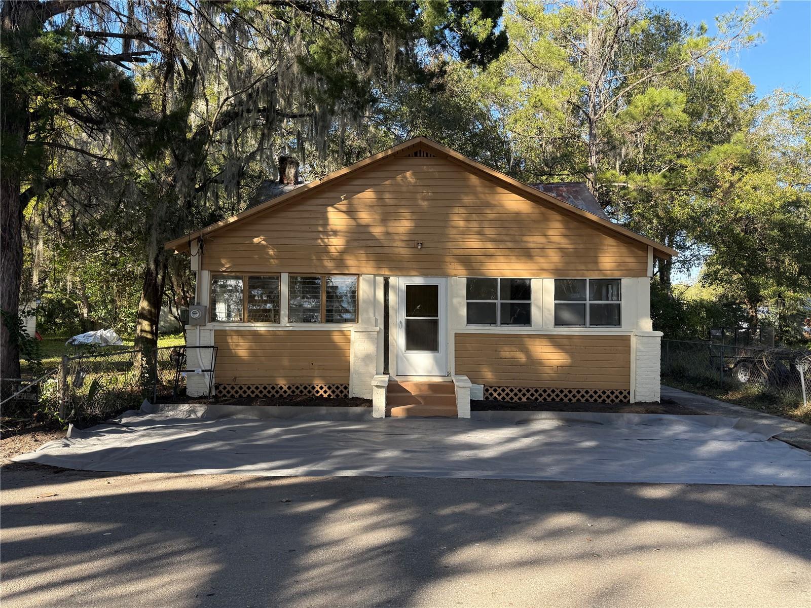 Photo of 708 NW 6TH AVENUE GAINESVILLE FL 32601