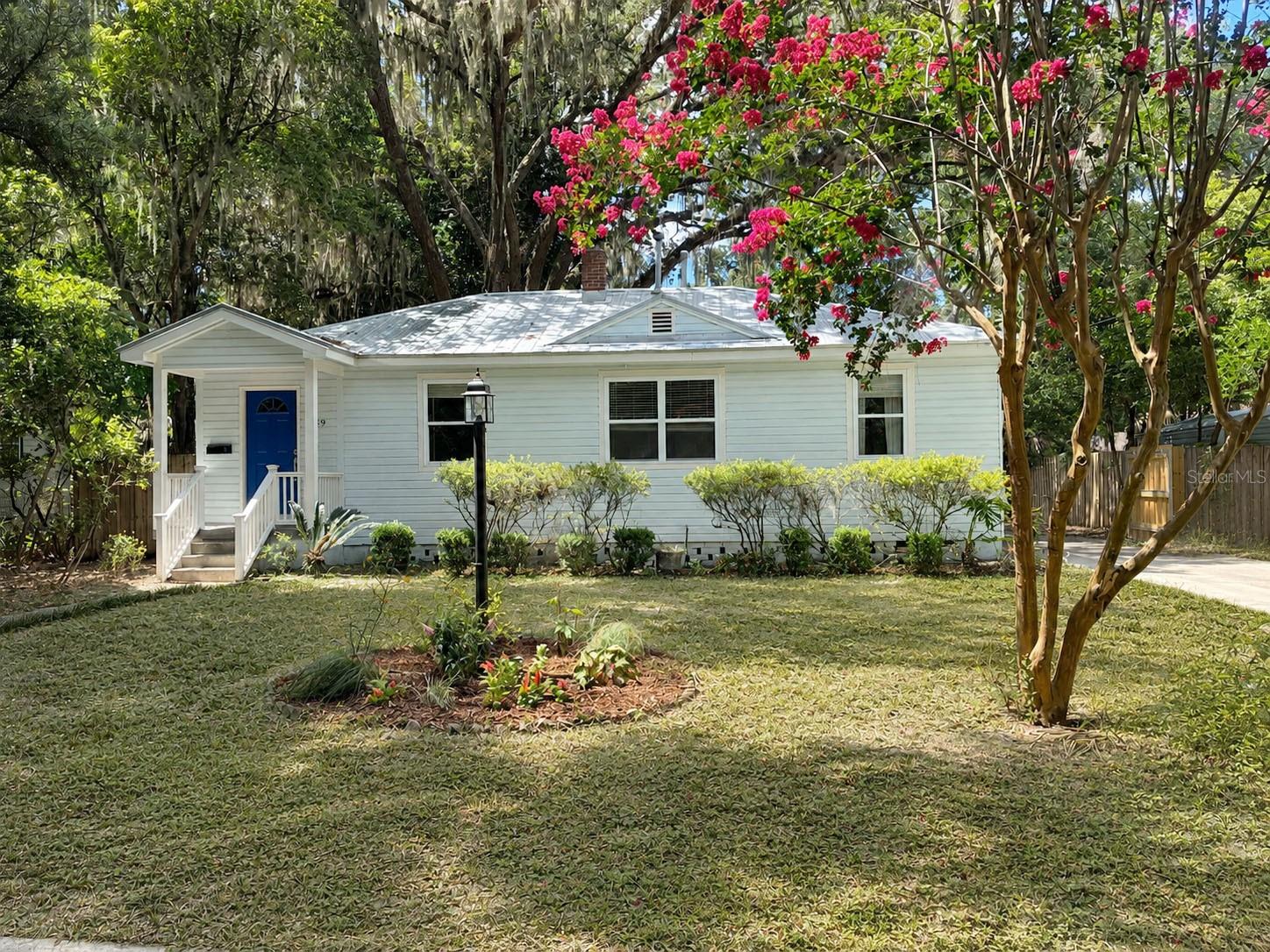 Photo of 929 NE 7TH AVENUE GAINESVILLE FL 32601