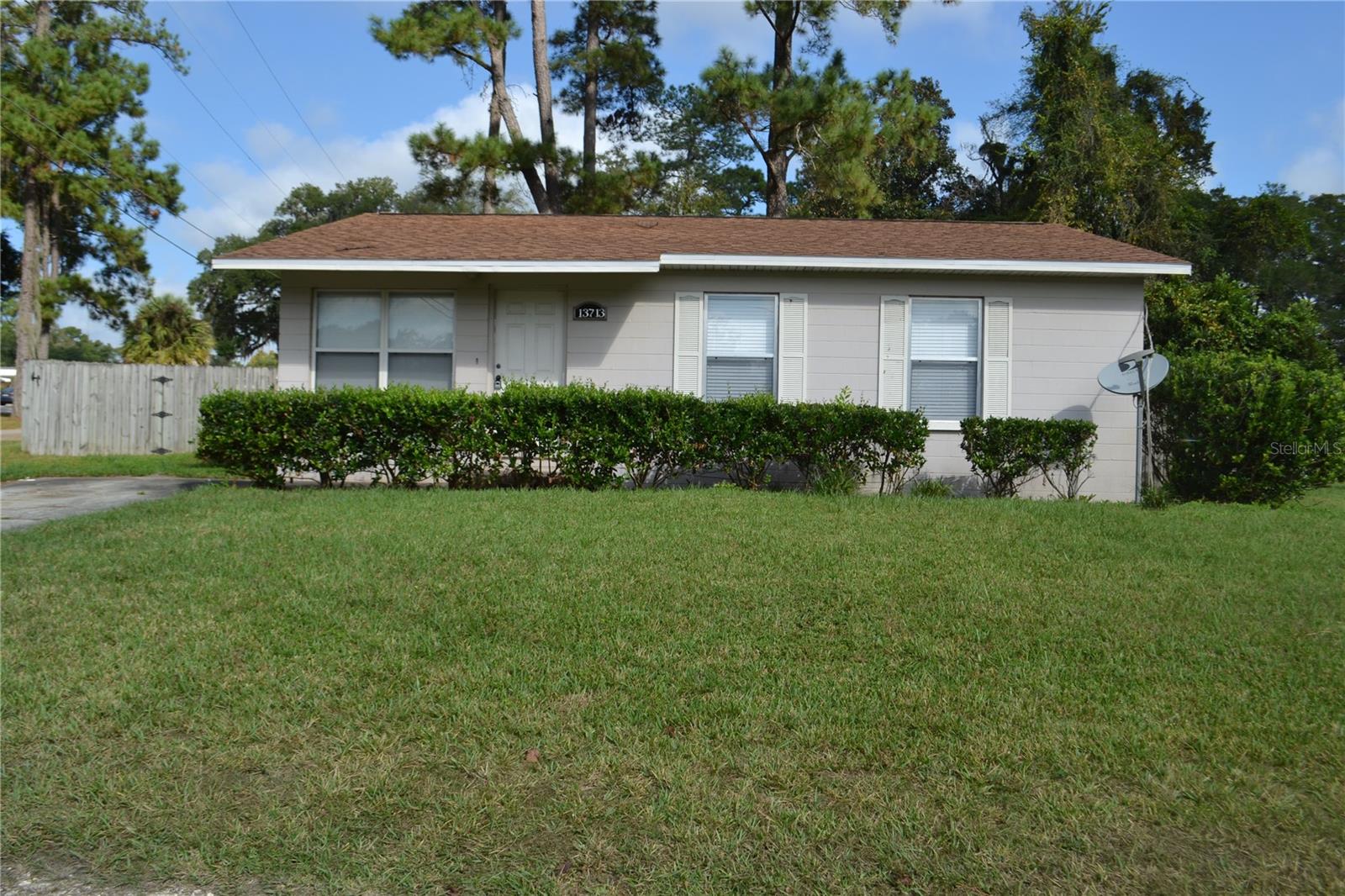 Photo of 13713 NW 150TH PLACE ALACHUA FL 32615