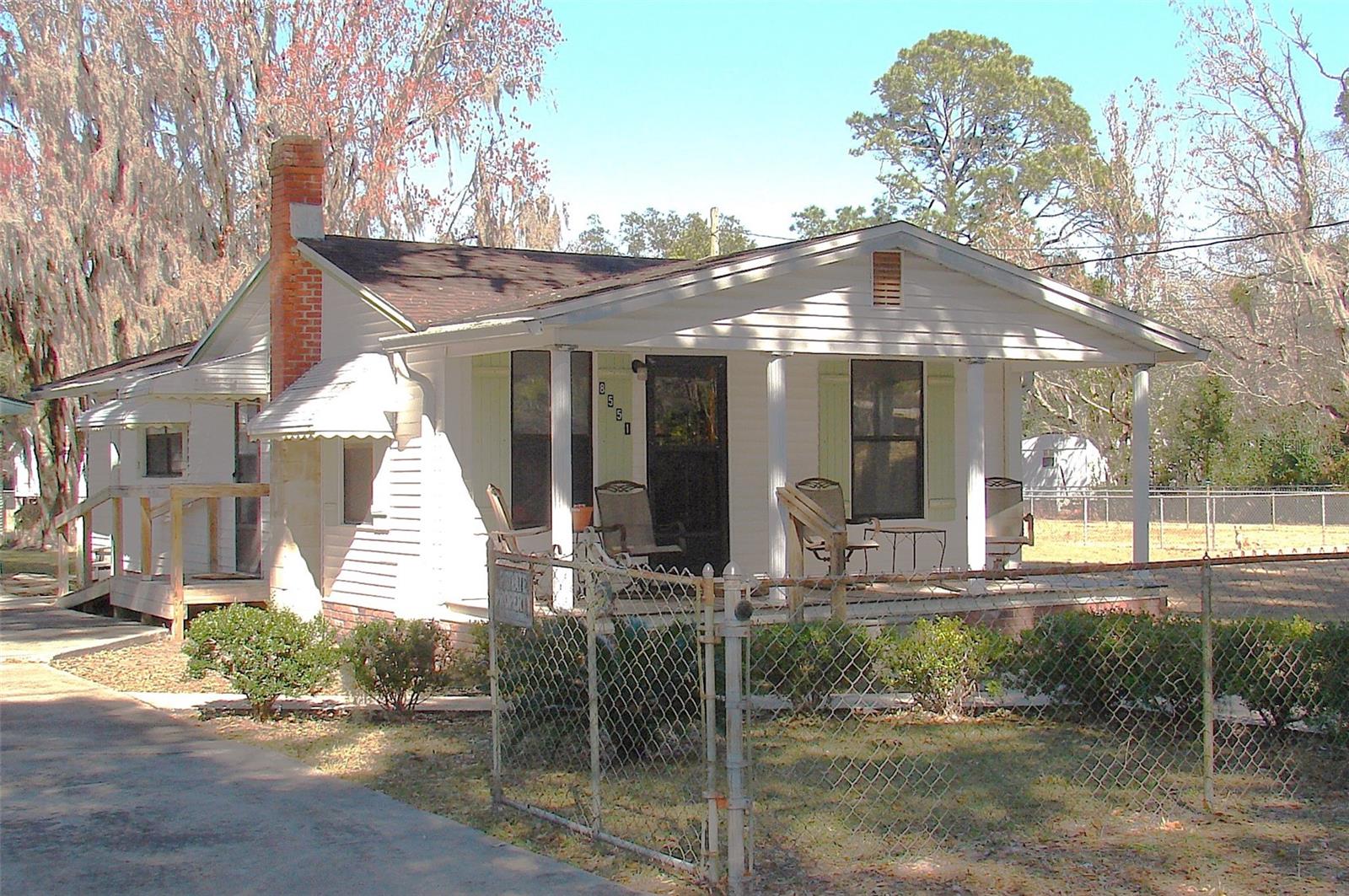 Photo of 8551 OGLESBY AVENUE JACKSONVILLE FL 32220