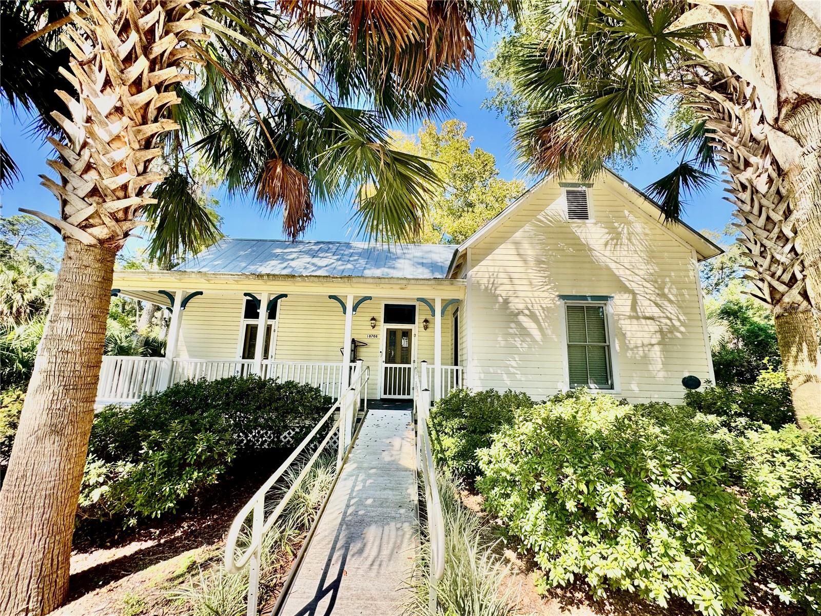 Photo of 18708 NW 240TH STREET HIGH SPRINGS FL 32643
