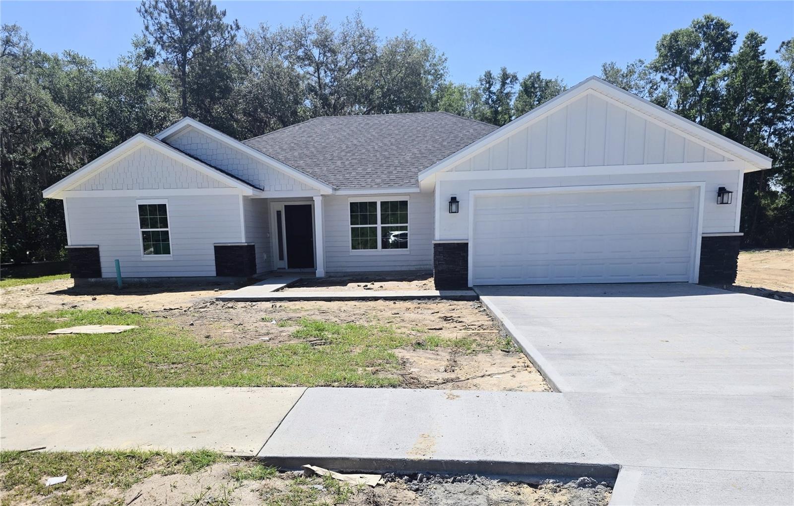 Photo of 569 SW BELLFLOWER DRIVE LAKE CITY FL 32024