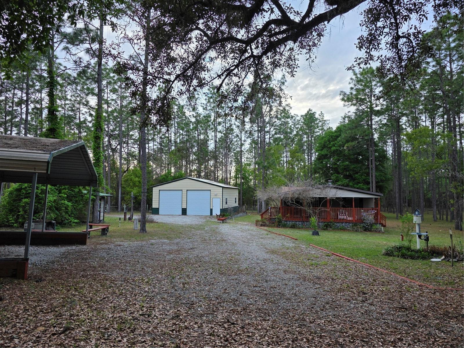 Photo of 110 HILL TOP LOOP HAWTHORNE FL 32640