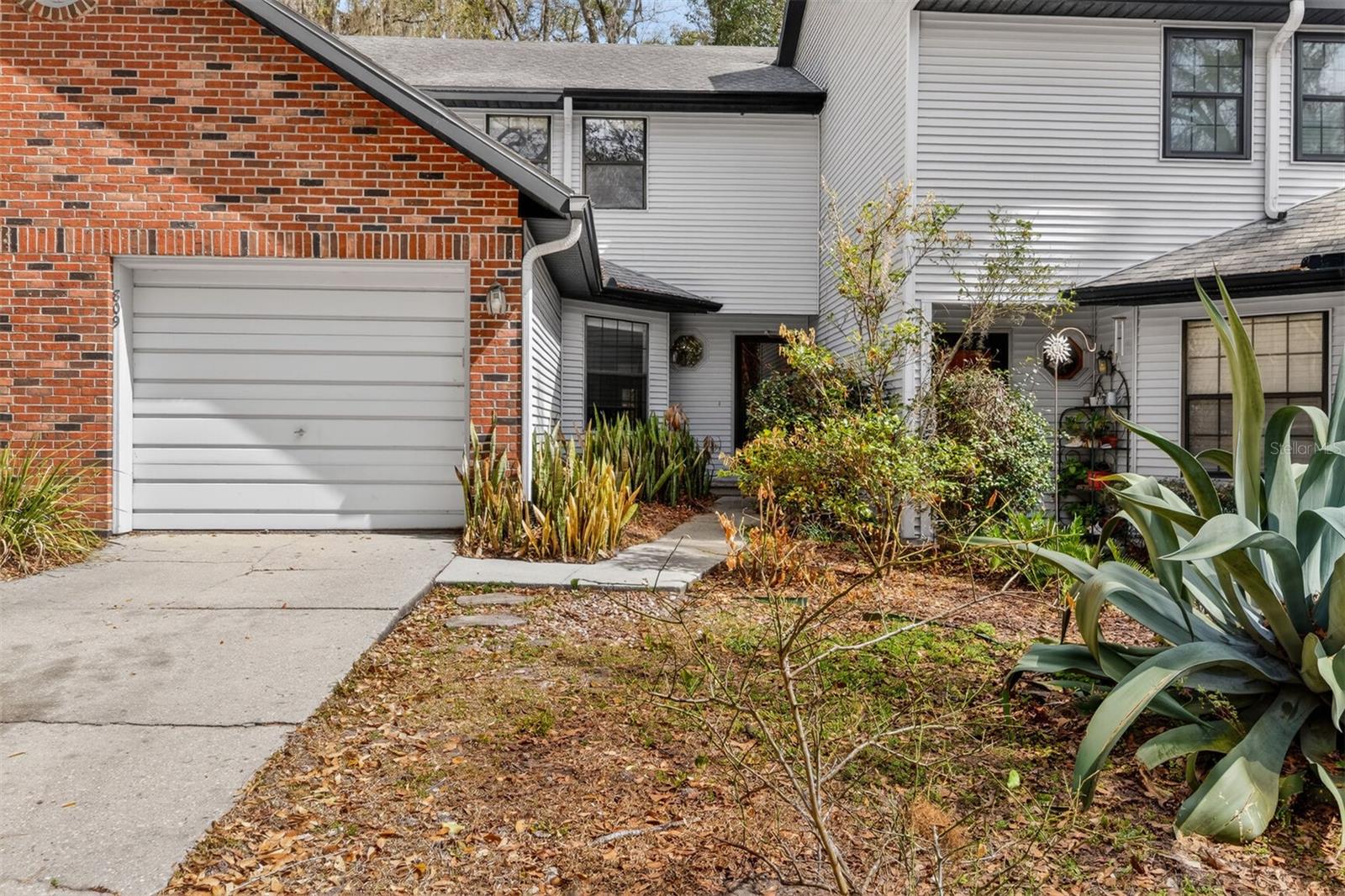 Photo of 809 NW 42ND TERRACE GAINESVILLE FL 32605