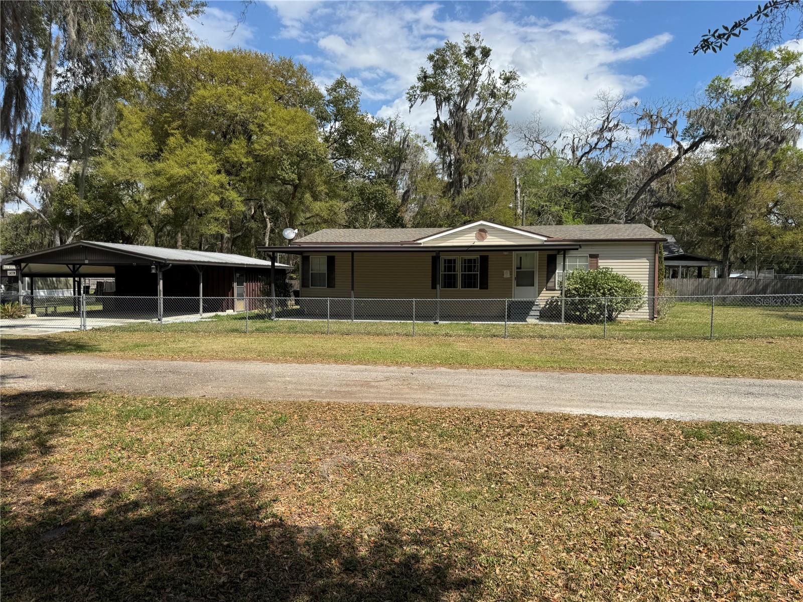 Photo of 14370 NE 150TH AVENUE WALDO FL 32694