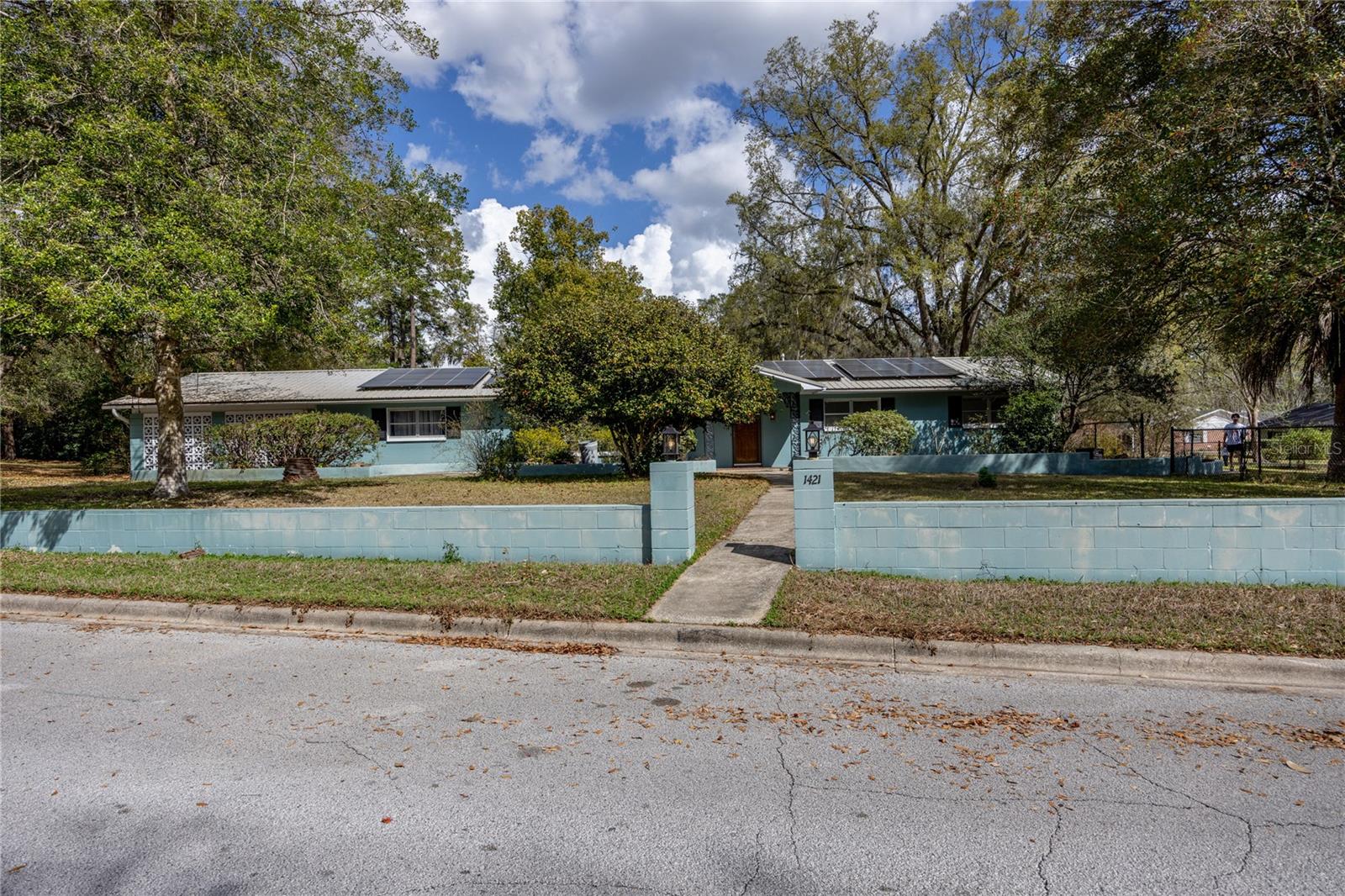 Photo of 1421 NW 30TH STREET GAINESVILLE FL 32605