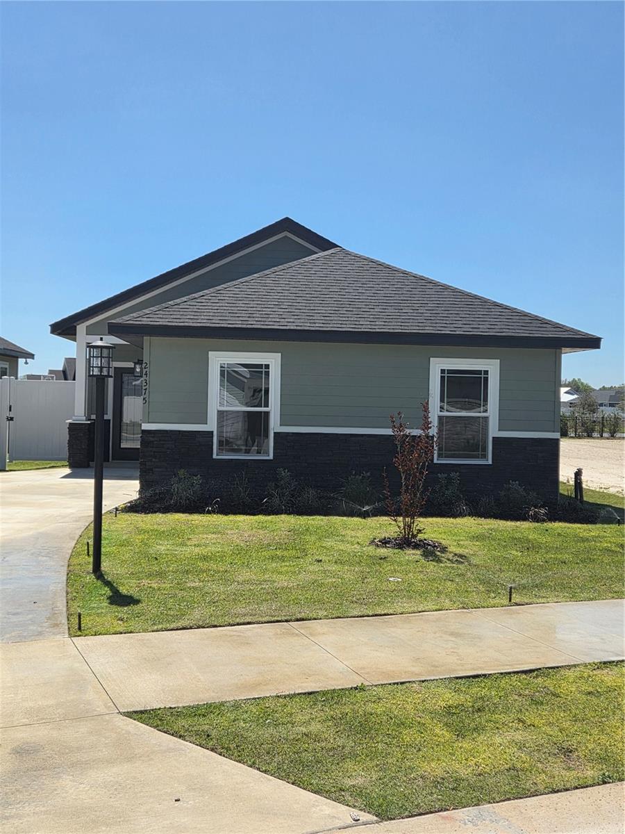 Photo of 24375 SW 18TH LANE NEWBERRY FL 32669
