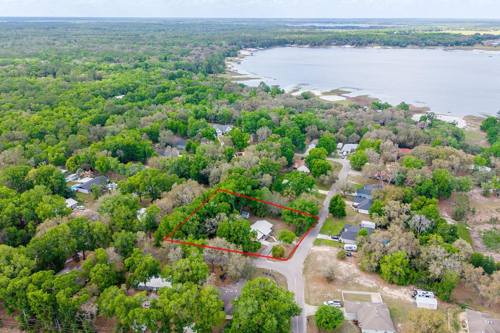 Photo of 102 SWANS NEST CIRCLE MELROSE FL 32666