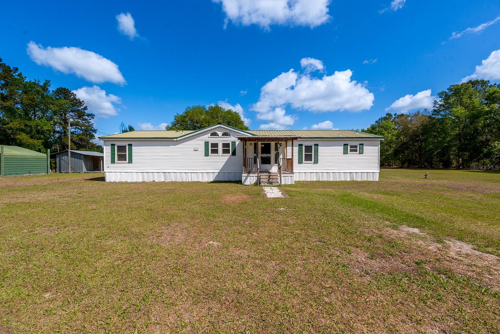 Photo of 11201 SW 49TH TERRACE LAKE BUTLER FL 32054