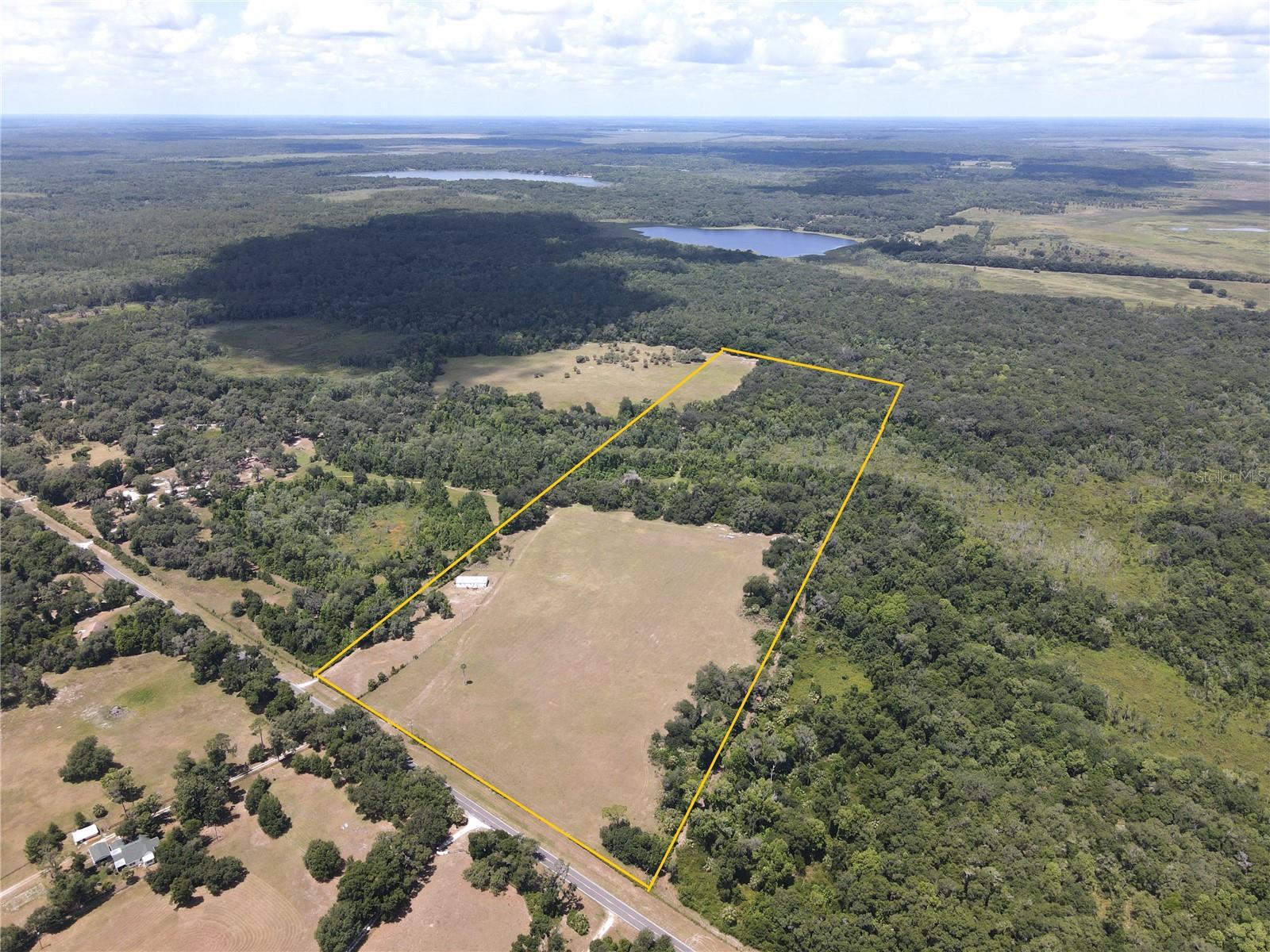 Photo of 11804 SE COUNTY ROAD 234 MICANOPY FL 32667