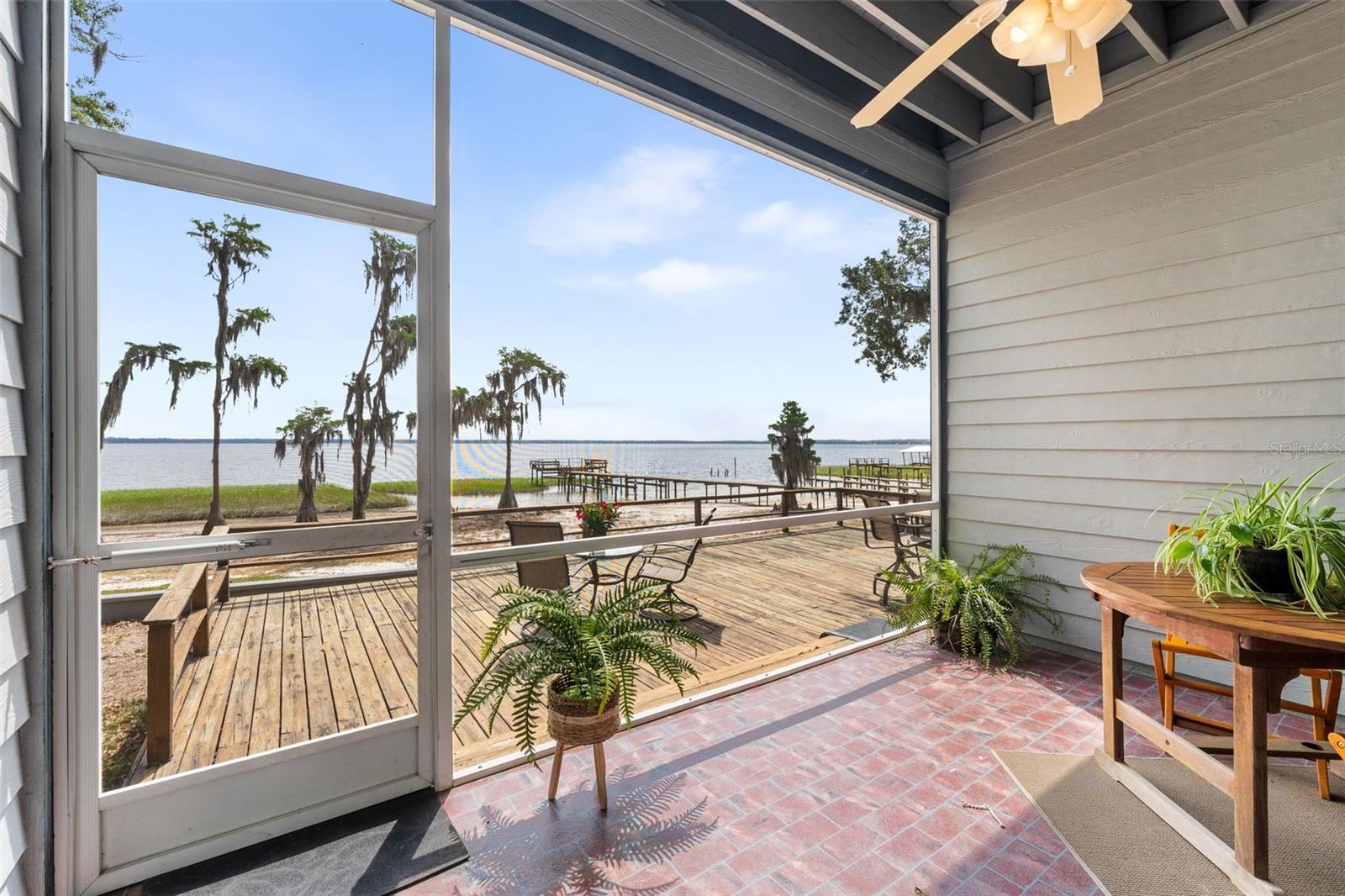Photo of 21134 NE 101ST AVENUE EARLETON FL 32631