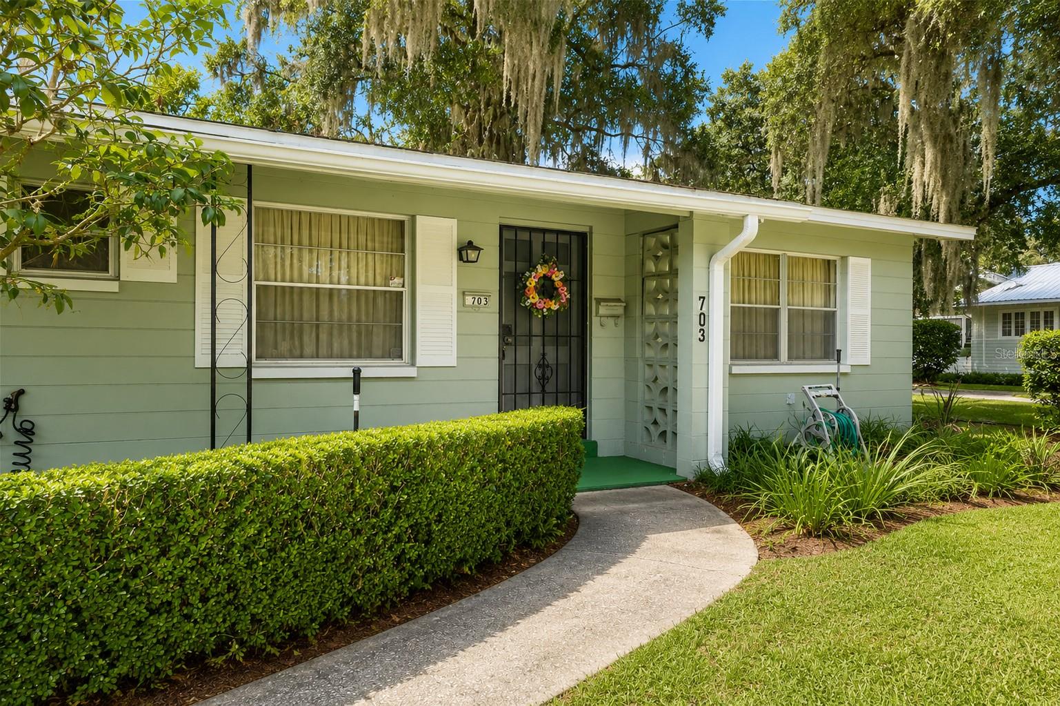 Photo of 703 NE 6TH PLACE GAINESVILLE FL 32601